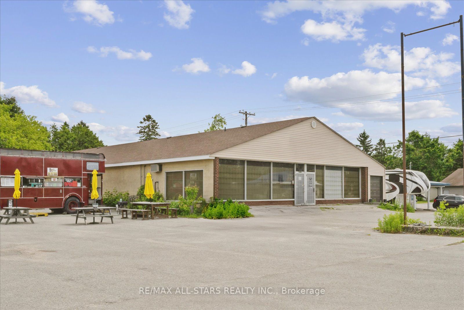 435 Mara Road Property Photo 7