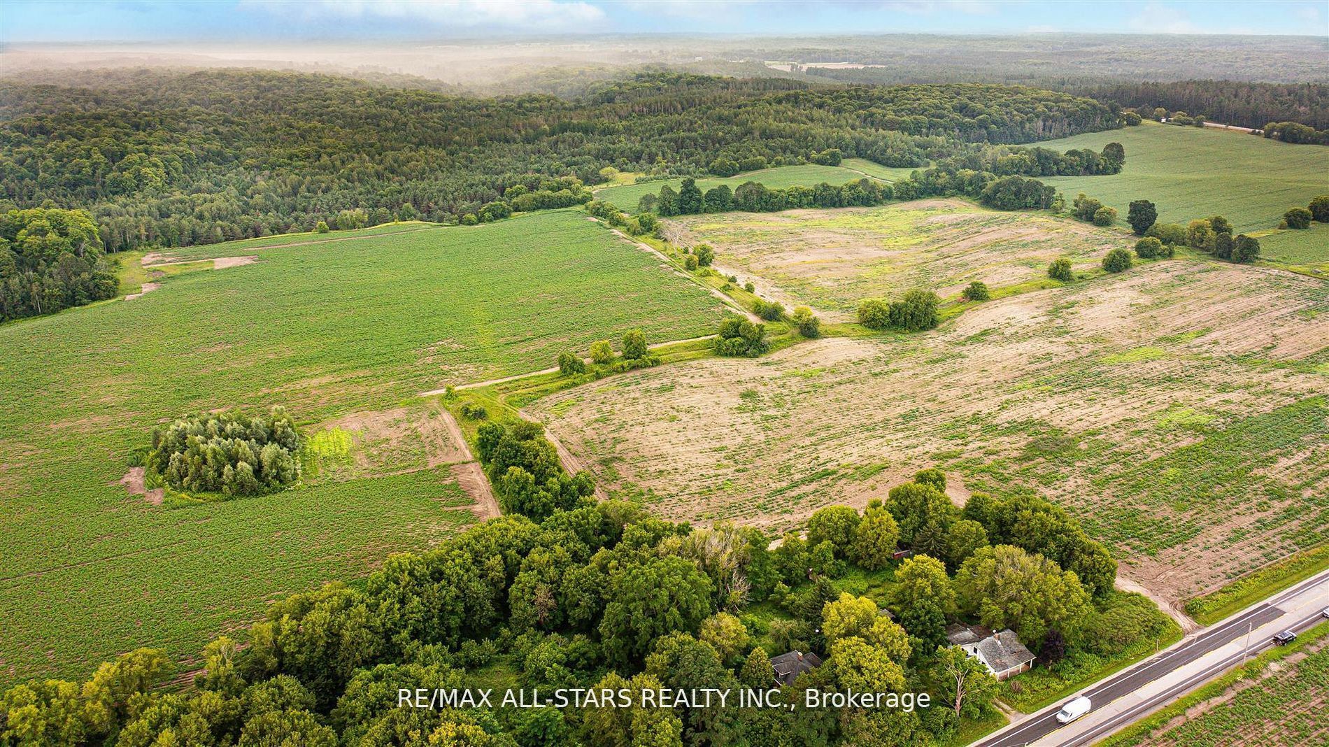 5669 Davis Drive Property Photo 5