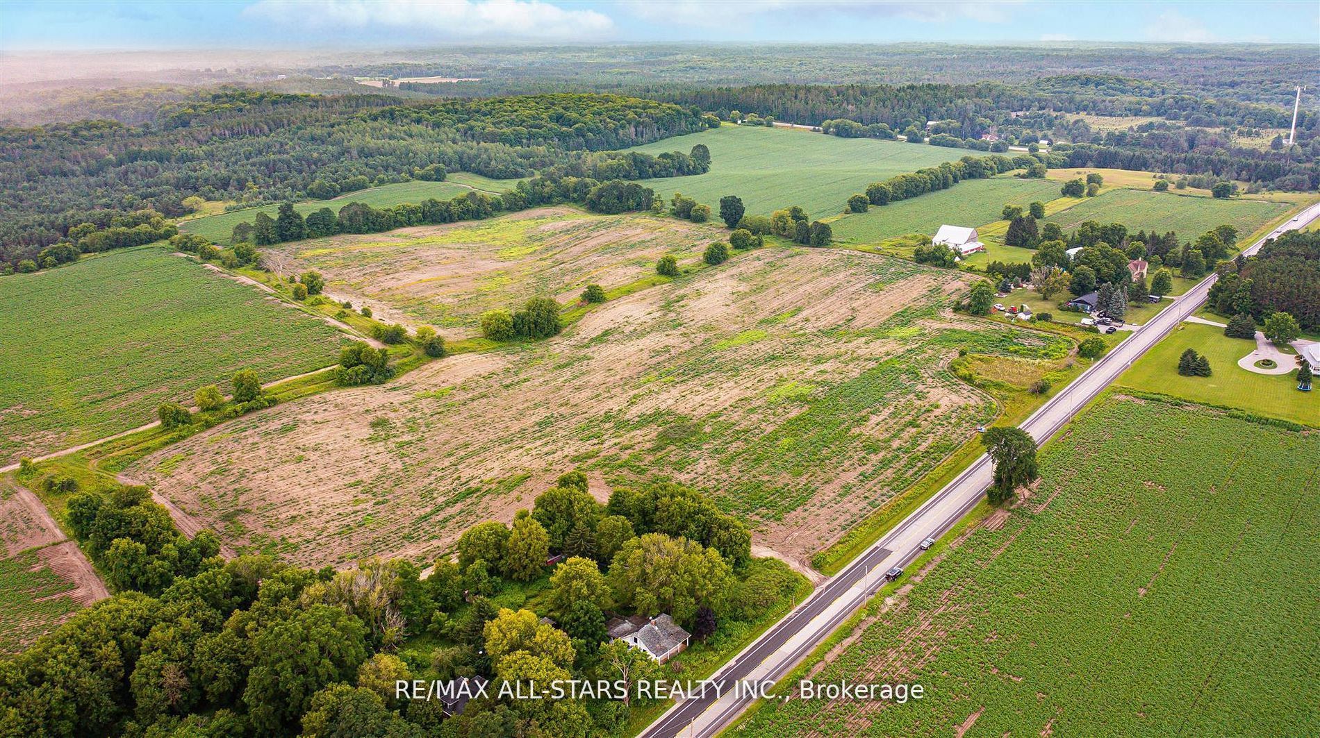 5669 Davis Drive Property Photo 7