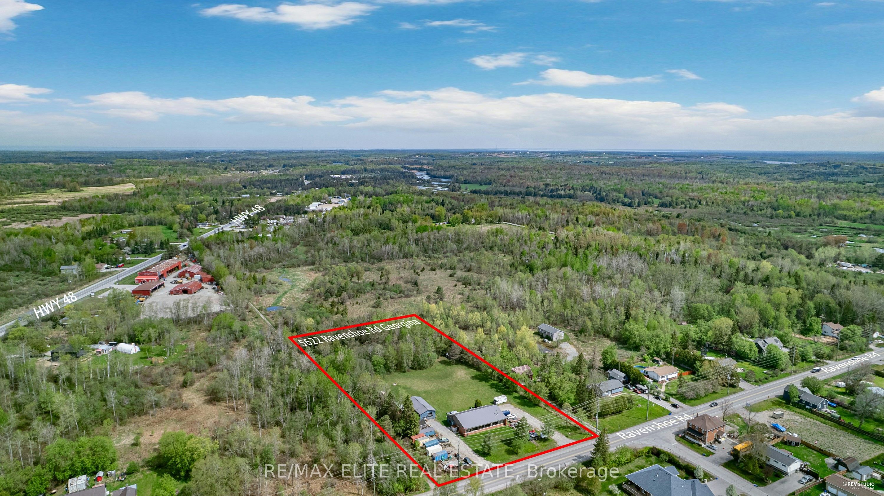 5622 Ravenshoe Road Property Photo 3