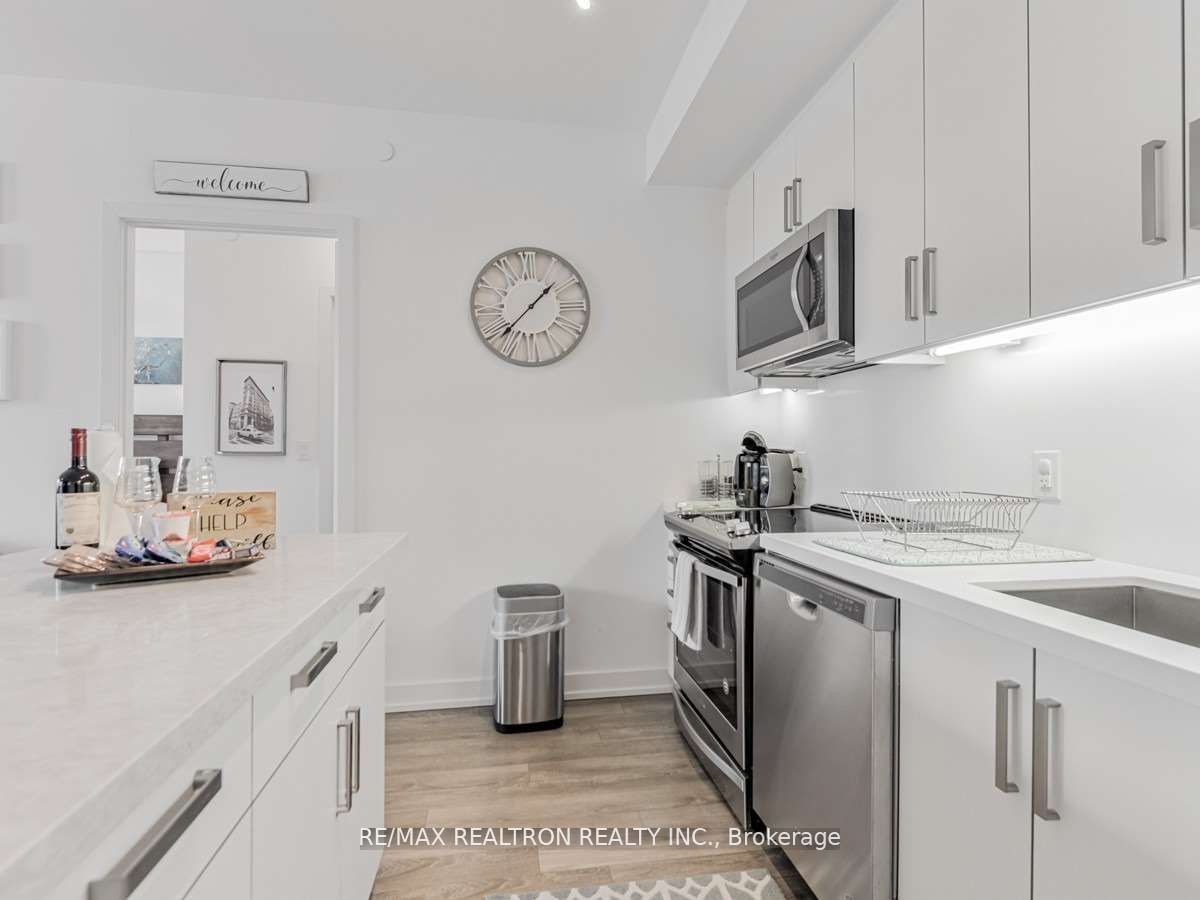 301 Sea Ray Avenue C206 Property Photo 8