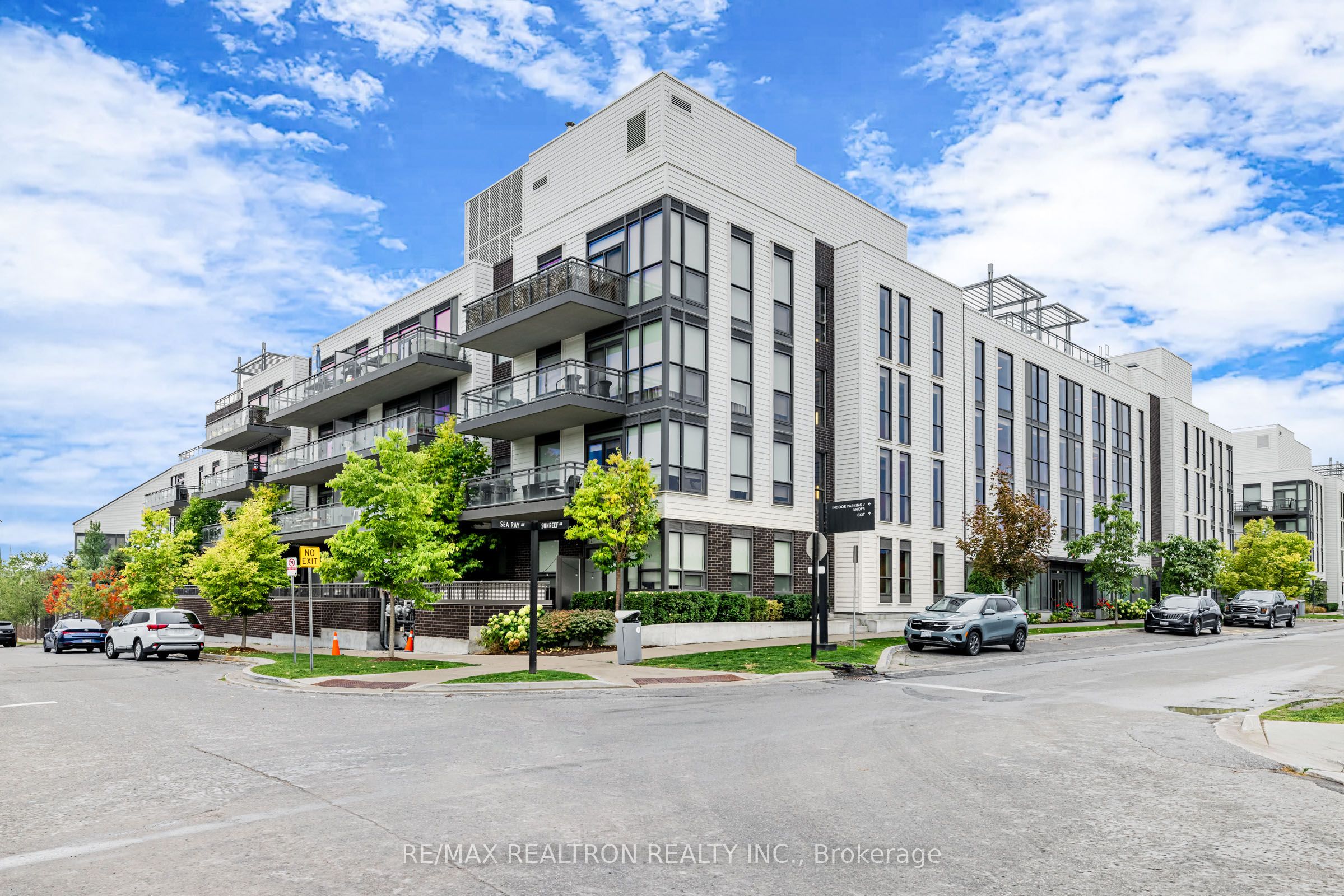 241 Sea Ray Avenue A109 Property Photo 1