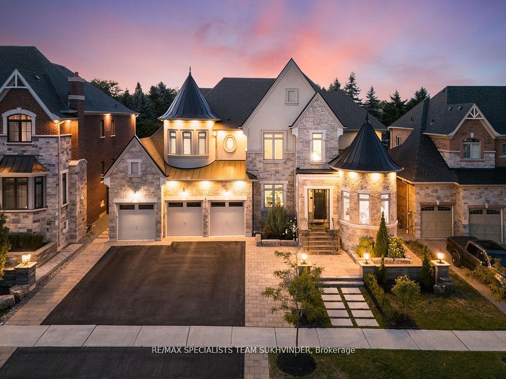 56 Taurus Crescent Property Photo