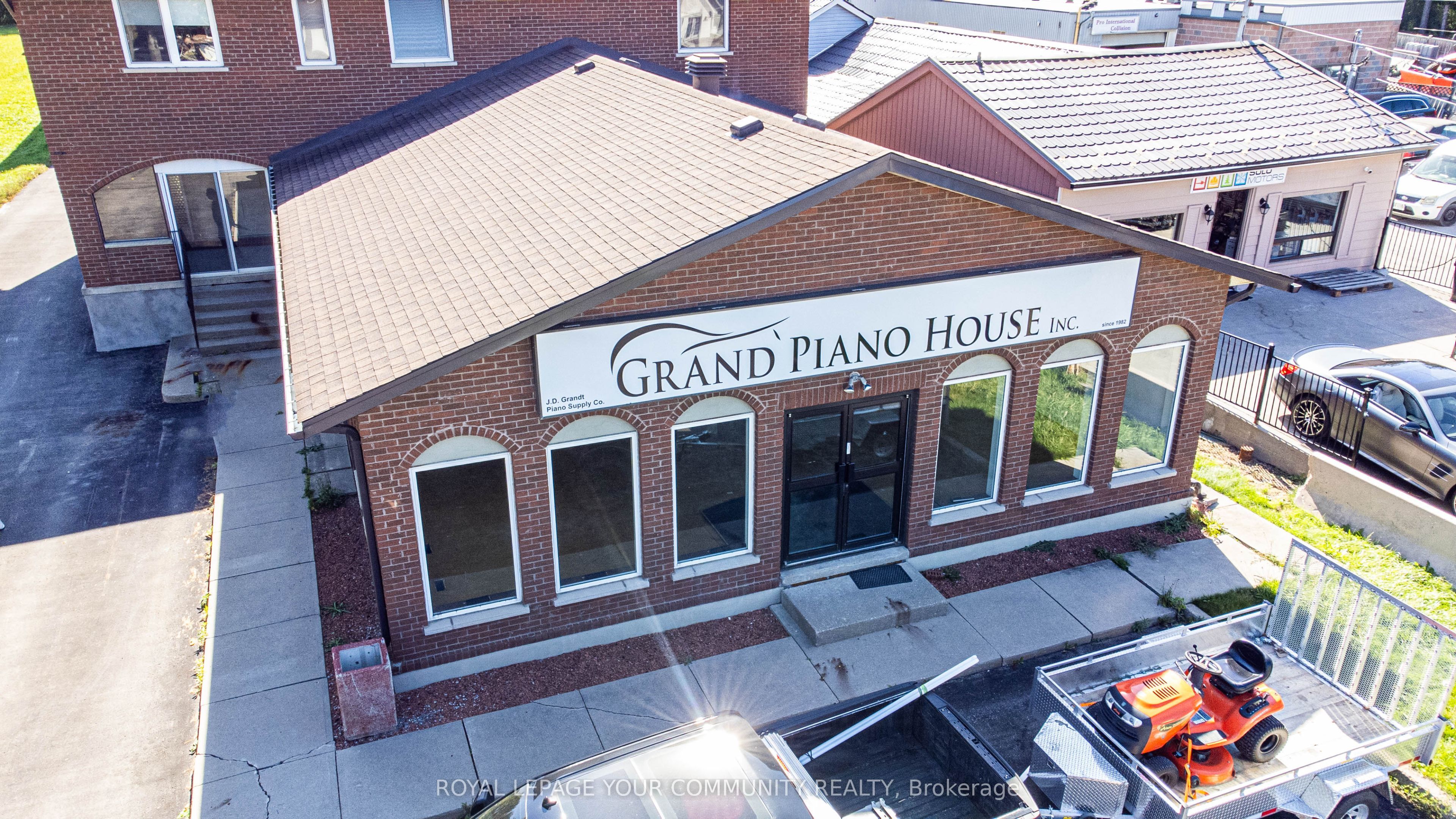 181 King Road Property Photo 1