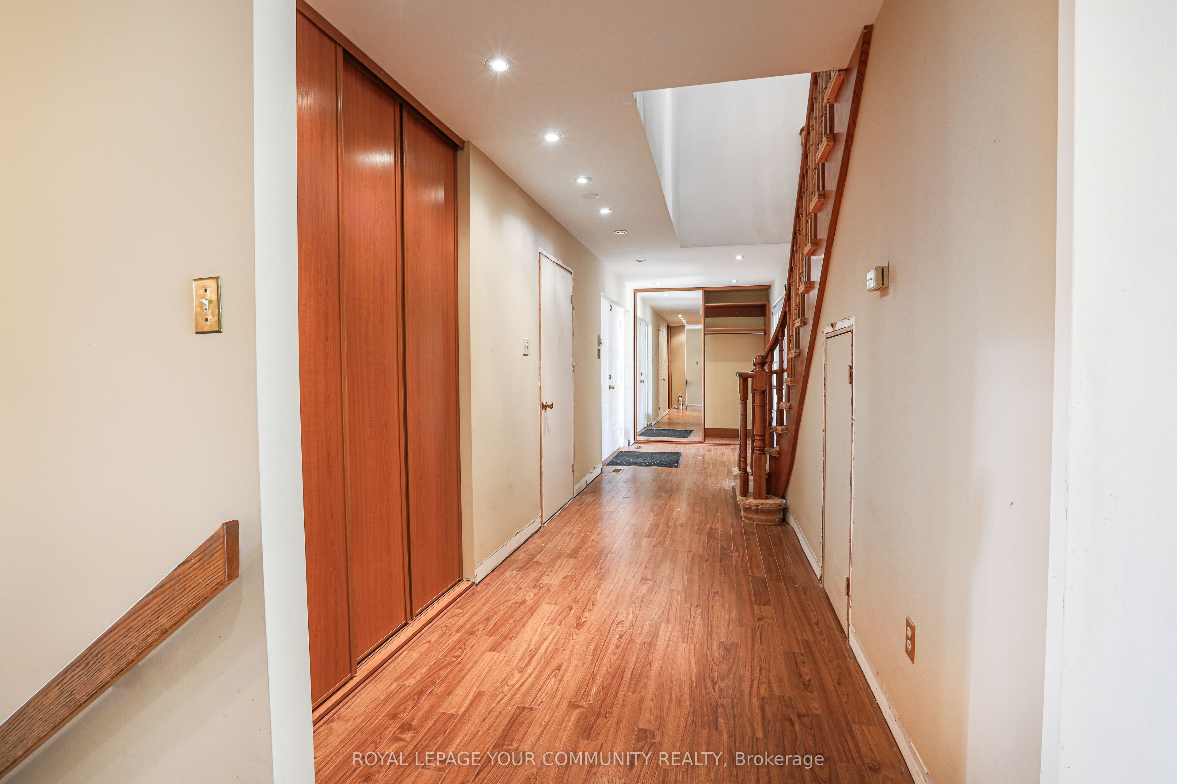 181 King Road Property Photo 11