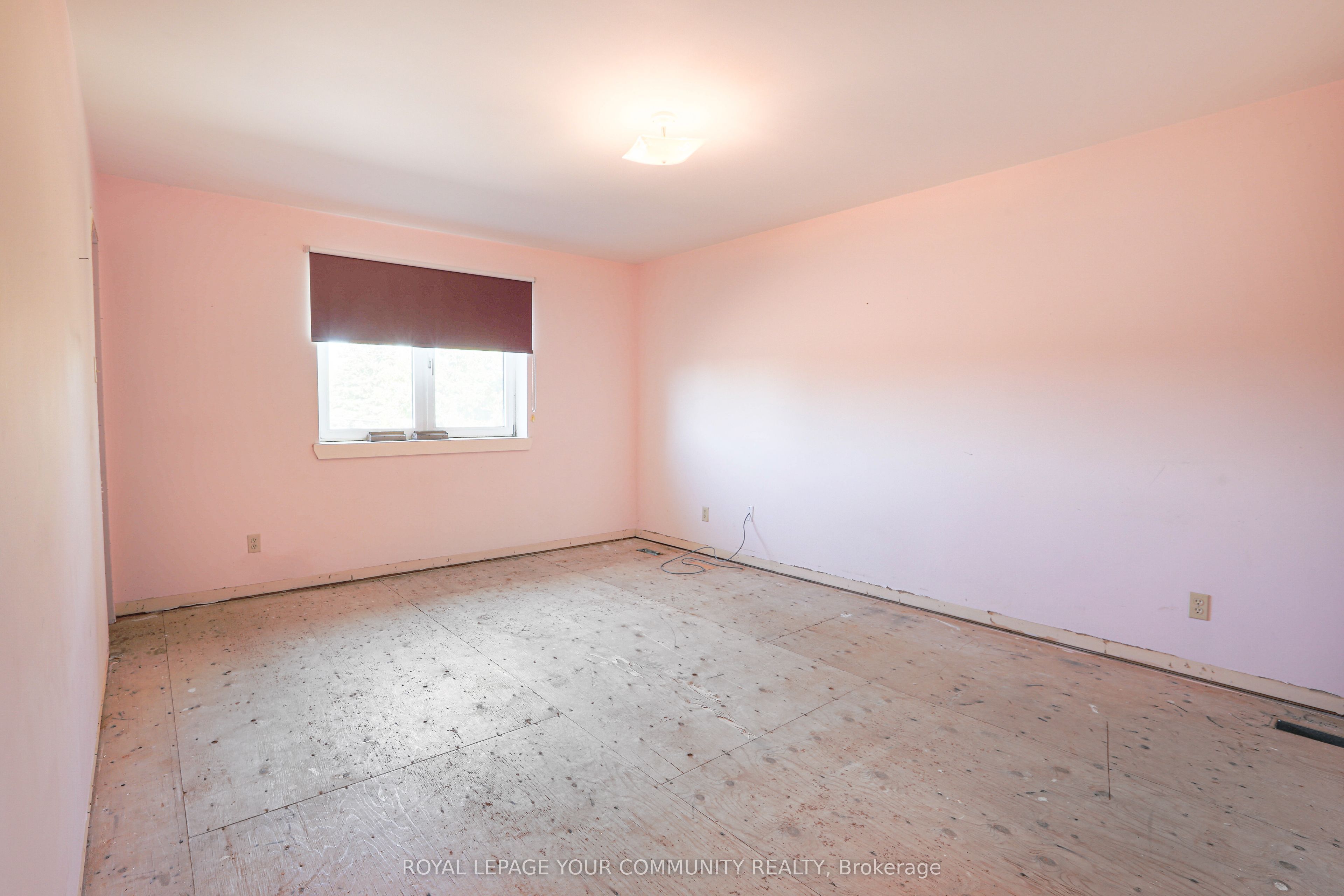 181 King Road Property Photo 31