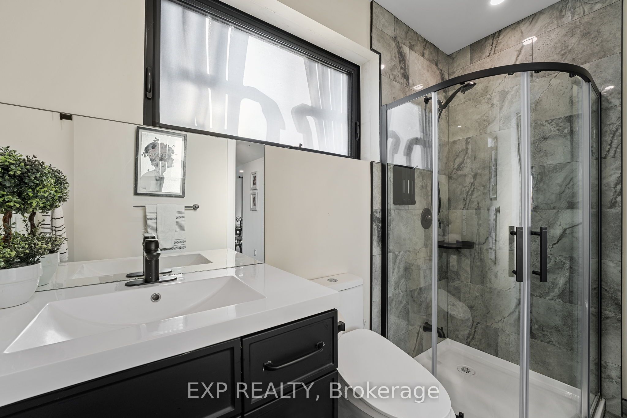 2388 Baseline Road Property Photo 23