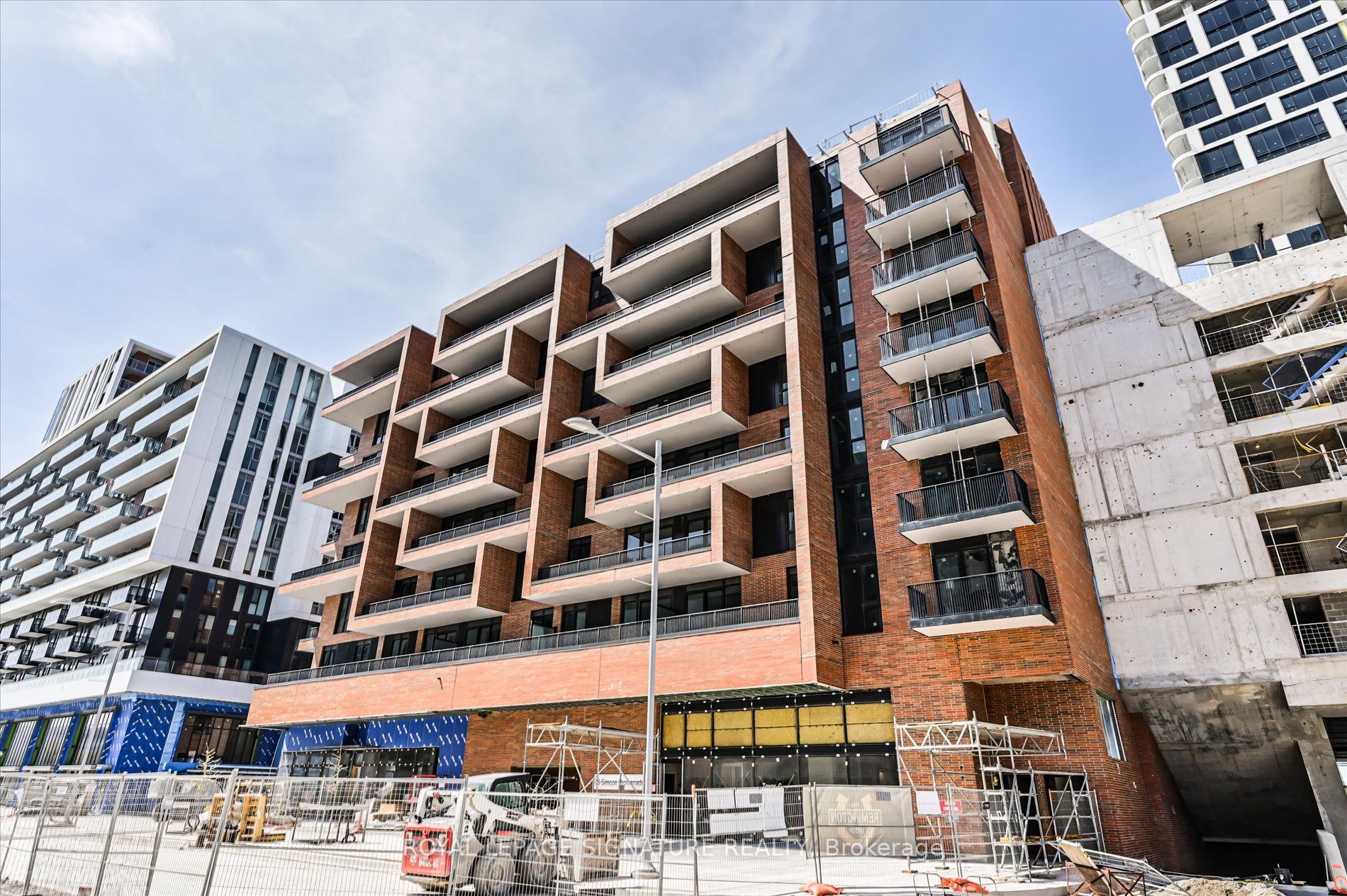 38 Simcoe Promenade C315 Property Photo 1