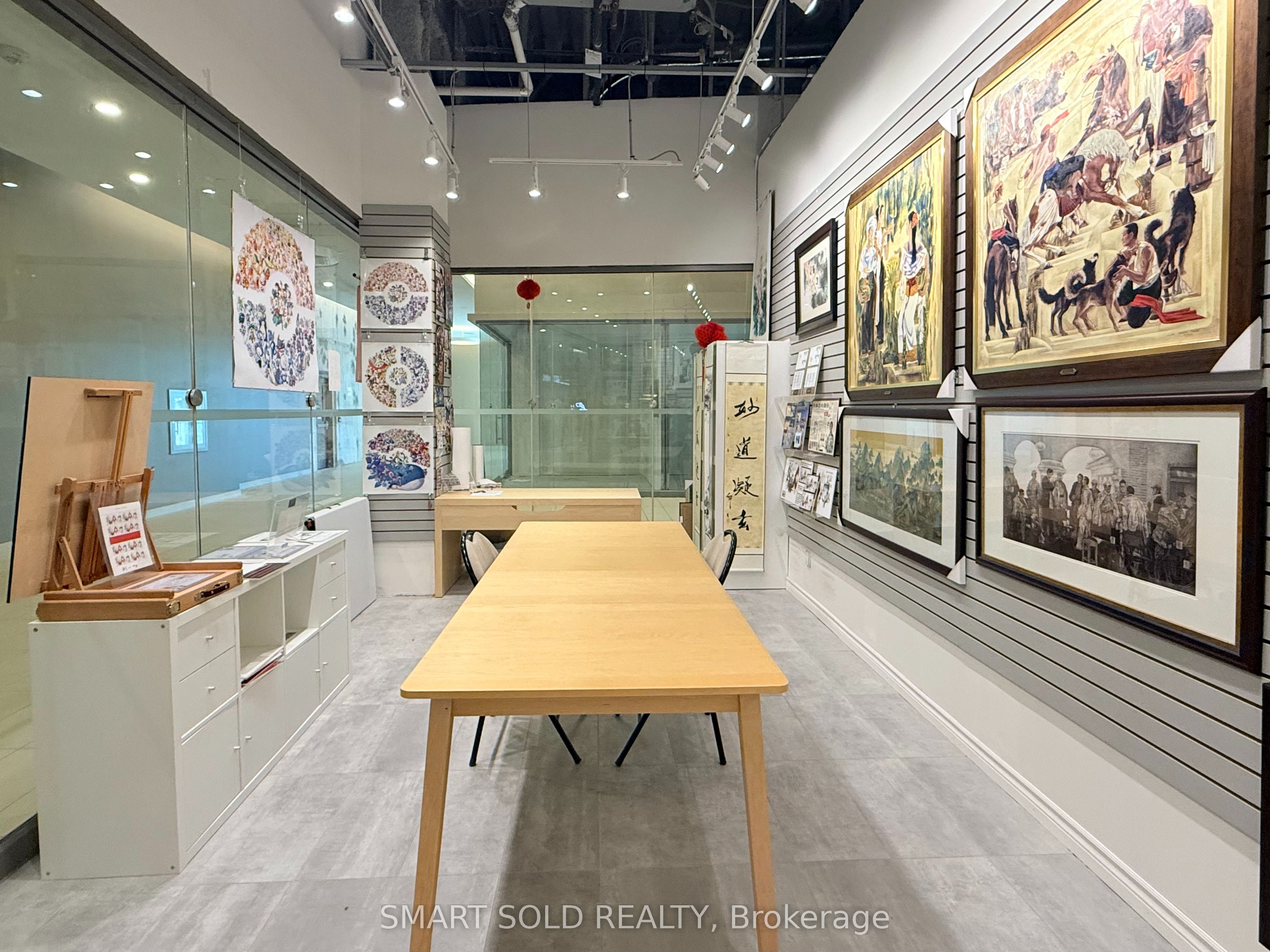 9390 Woodbine Avenue 2c20 Property Photo 7