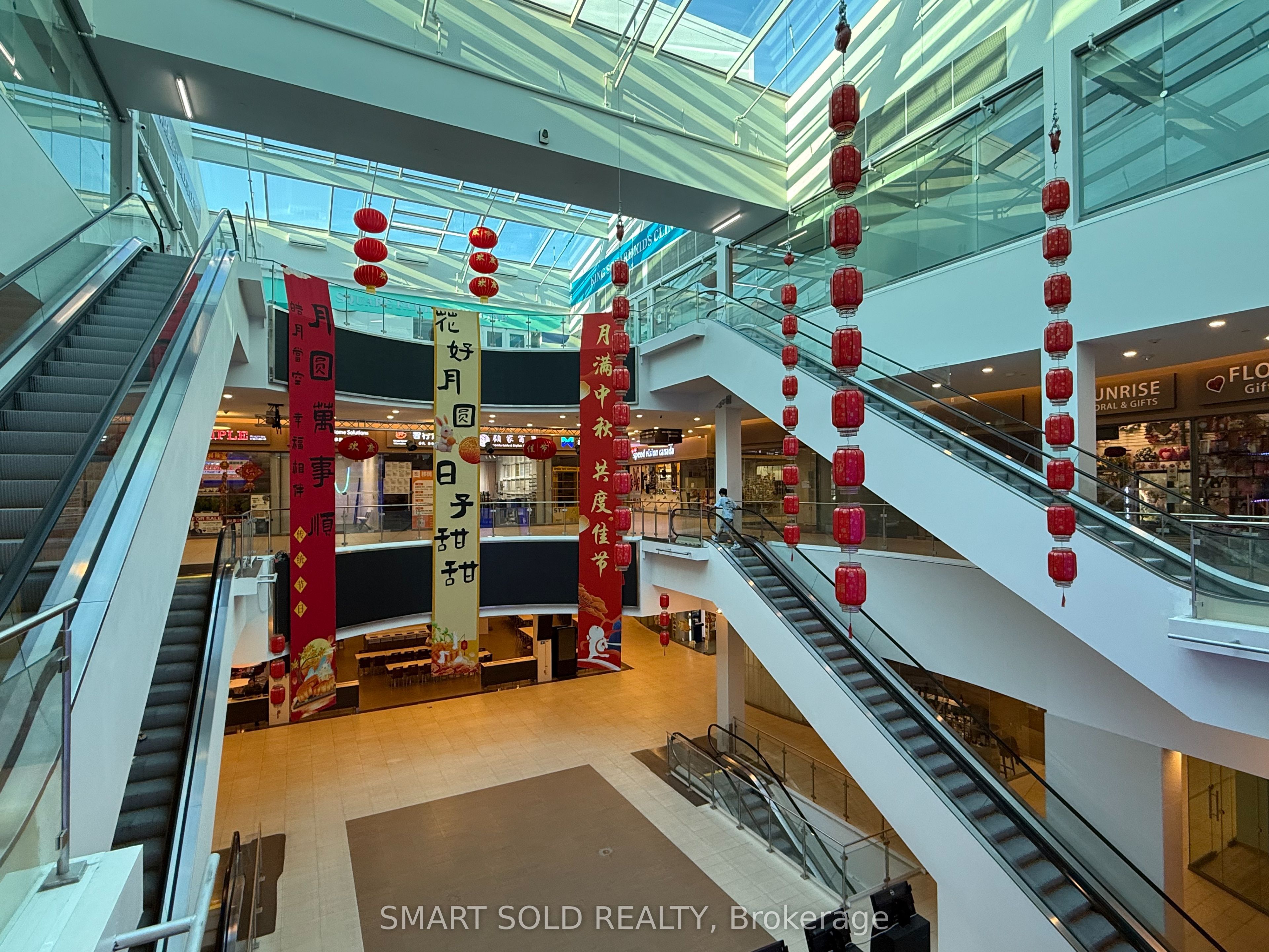 9390 Woodbine Avenue 2c20 Property Photo 10