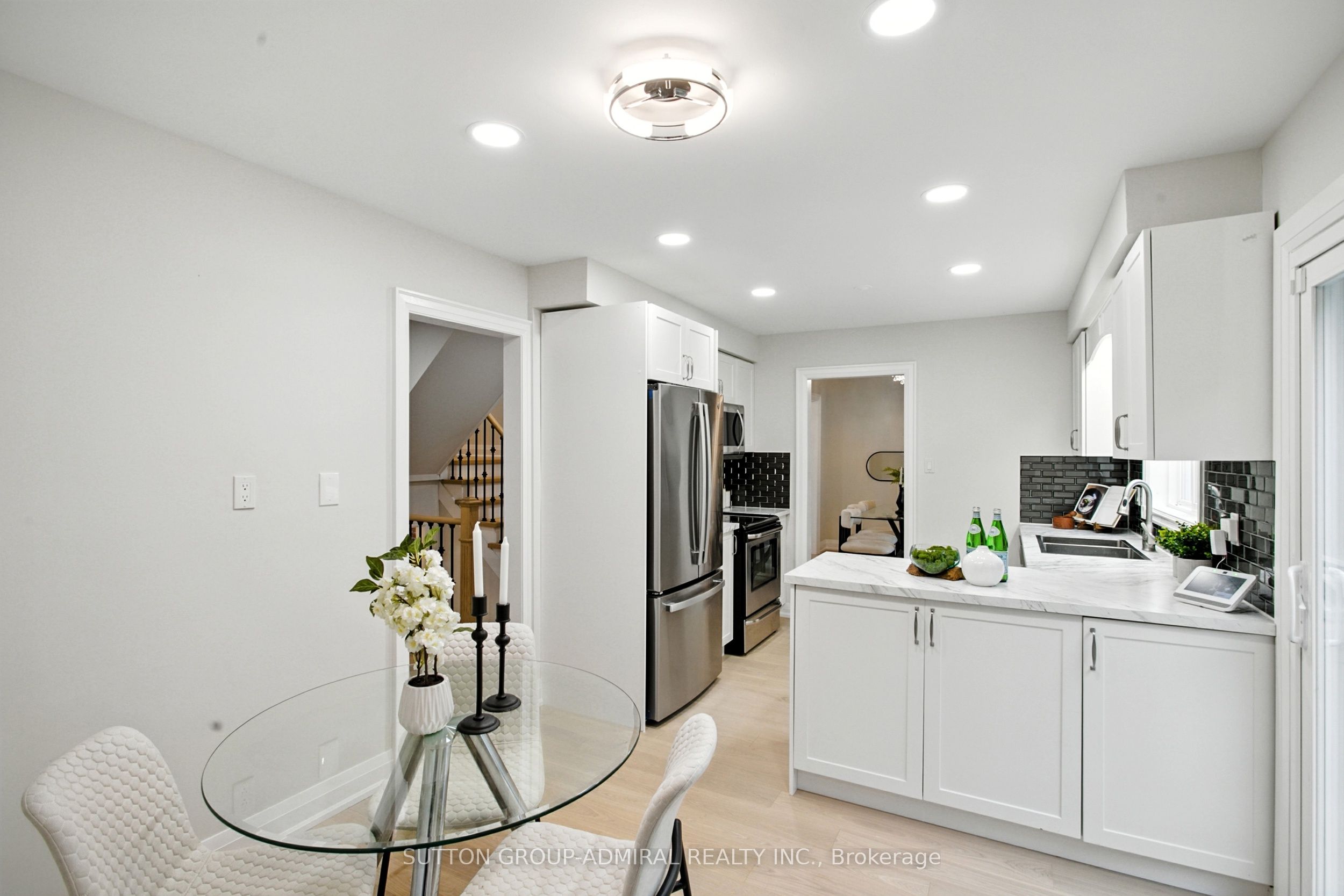 14 Willowbrook Road Property Photo 17