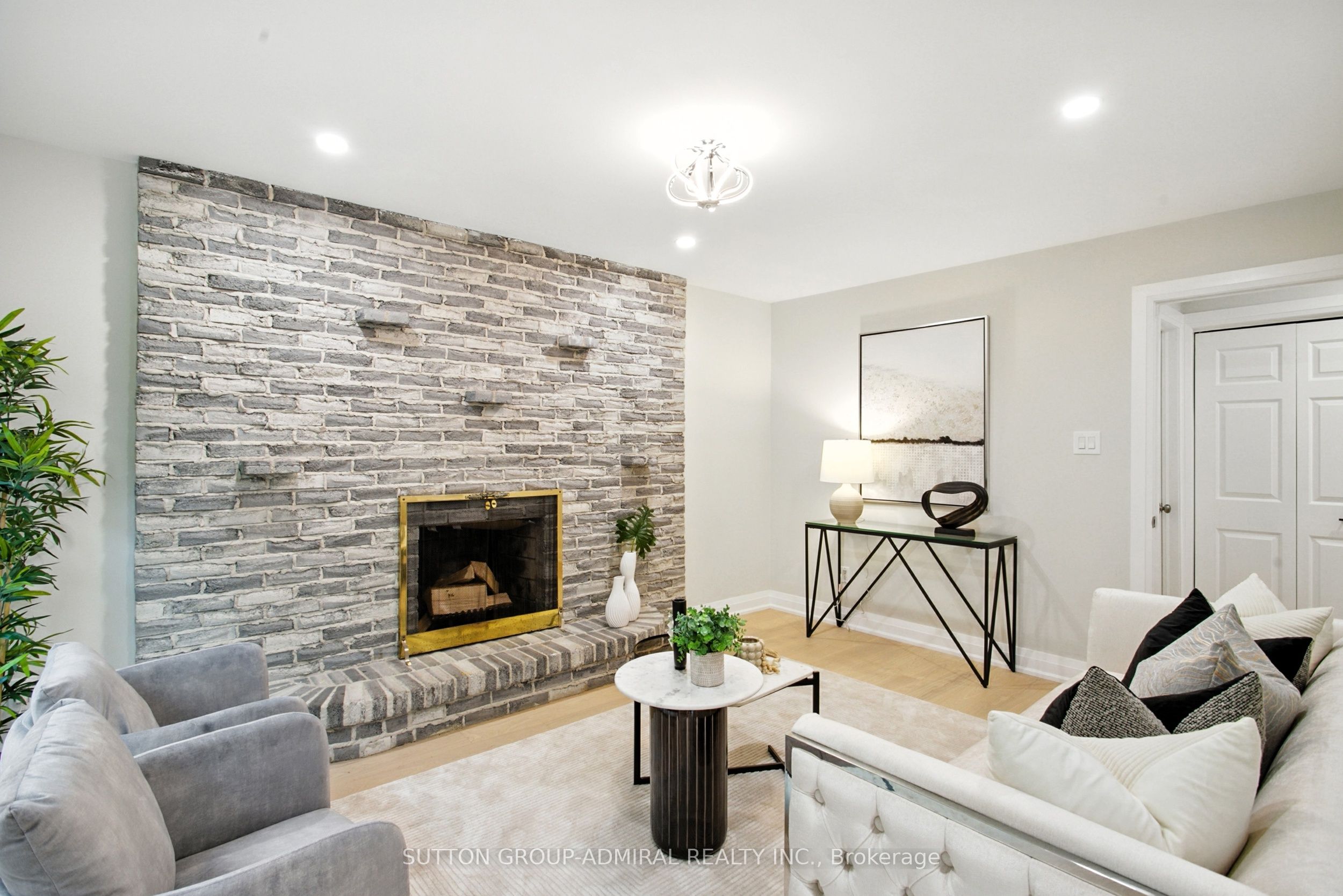 14 Willowbrook Road Property Photo 18