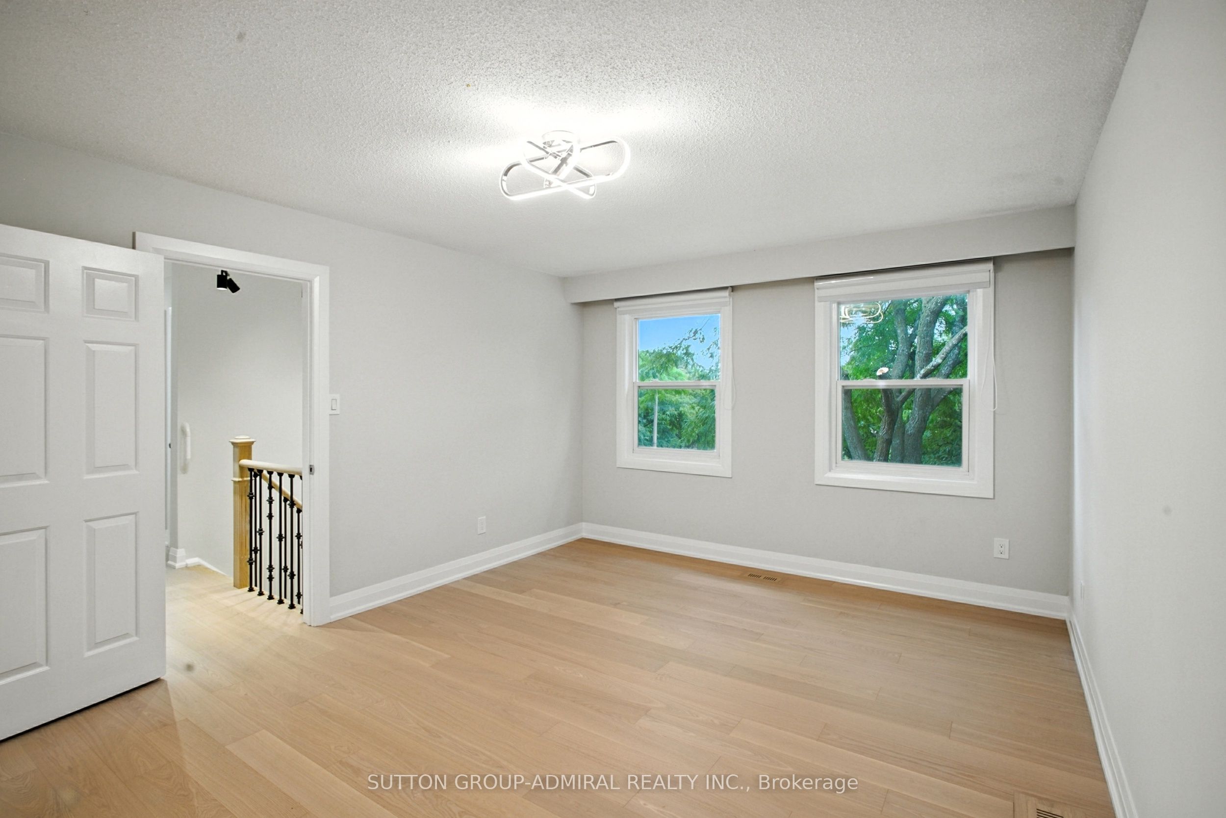 14 Willowbrook Road Property Photo 24