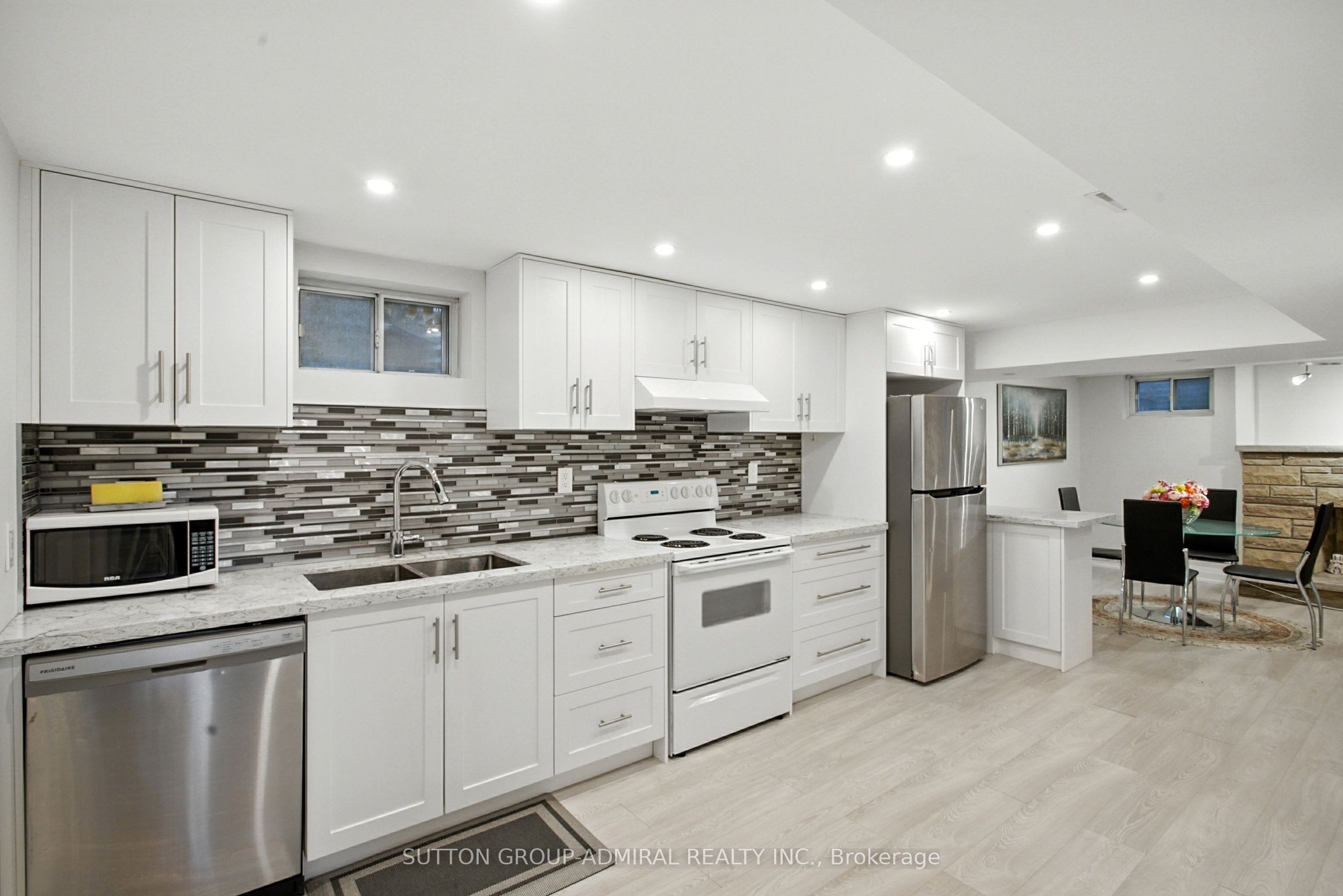 14 Willowbrook Road Property Photo 43