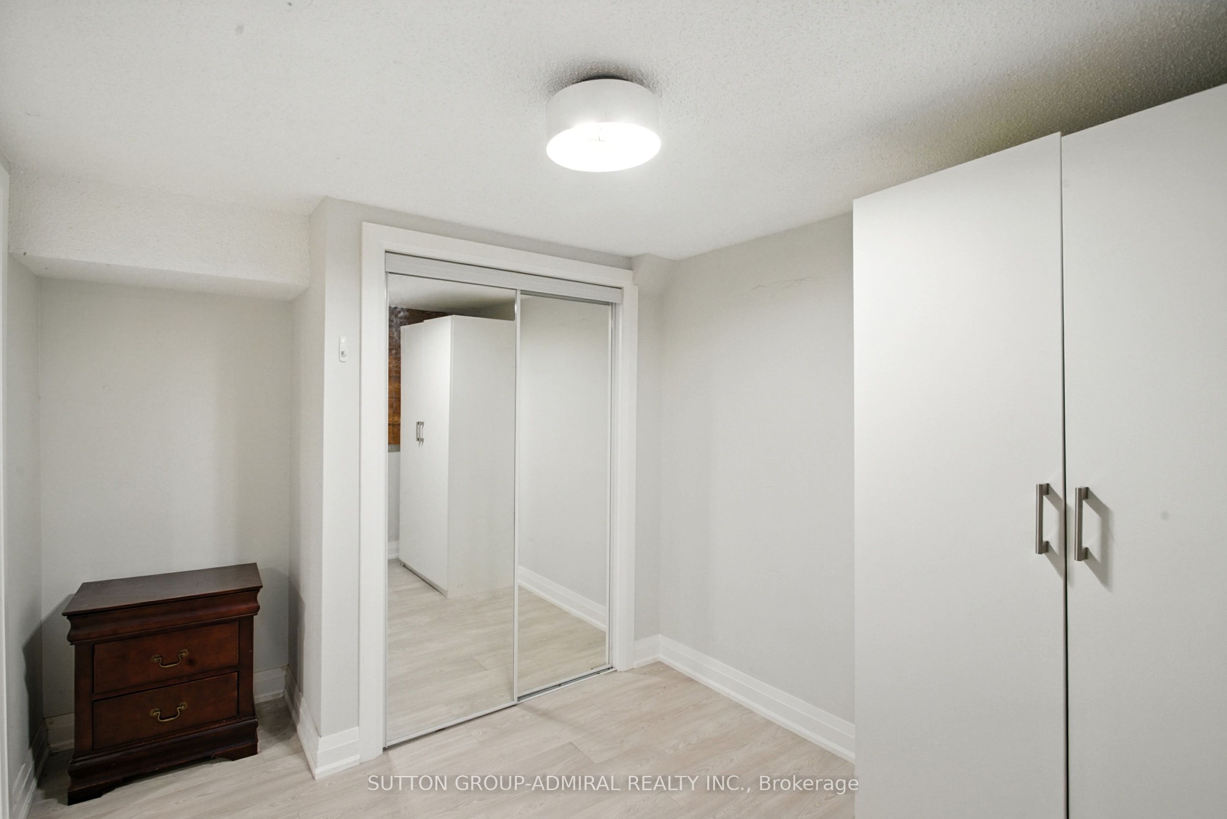 14 Willowbrook Road Property Photo 47