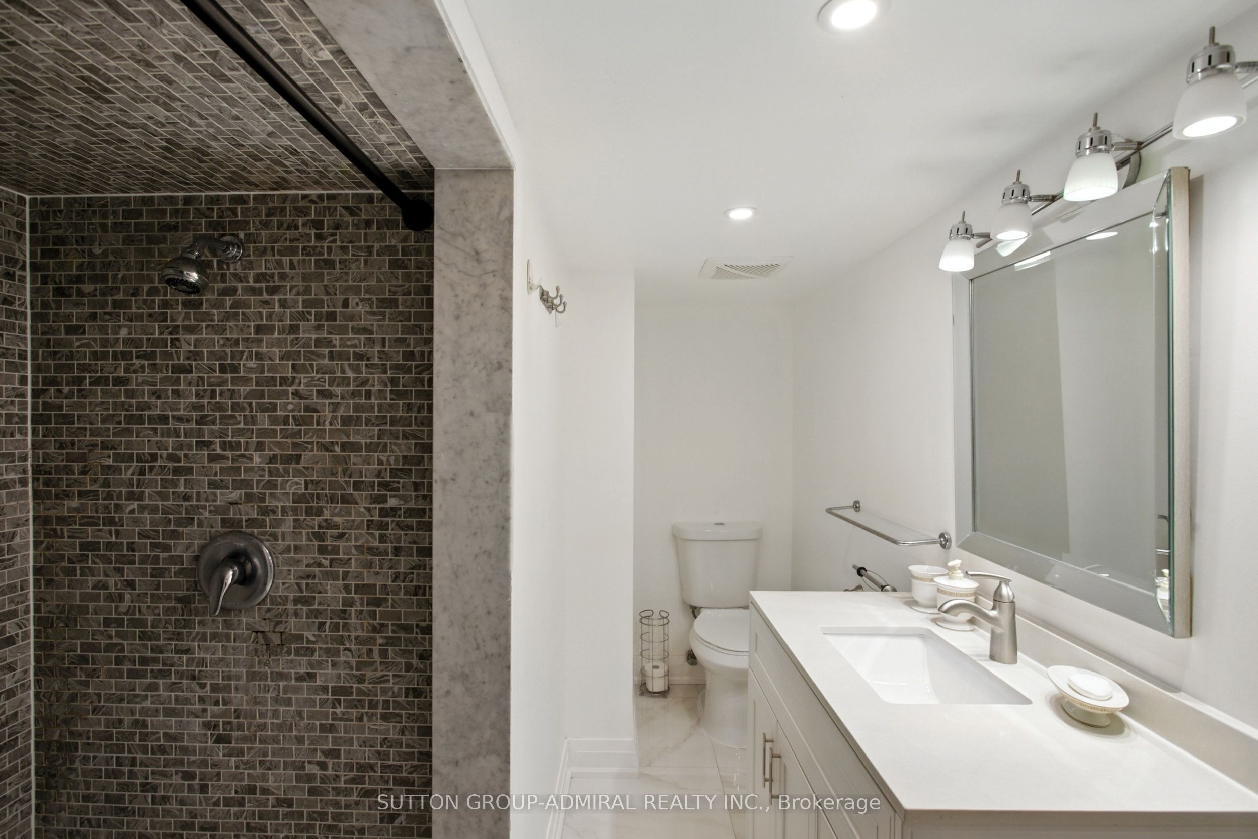 14 Willowbrook Road Property Photo 48