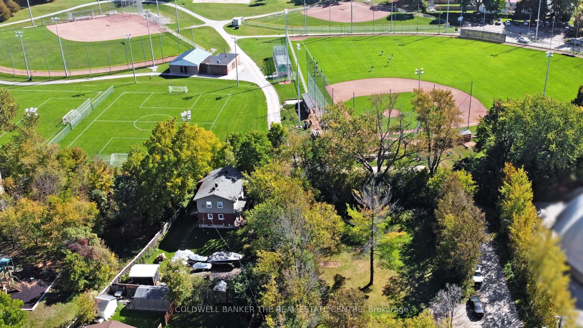 187 Mary Street Property Photo 4