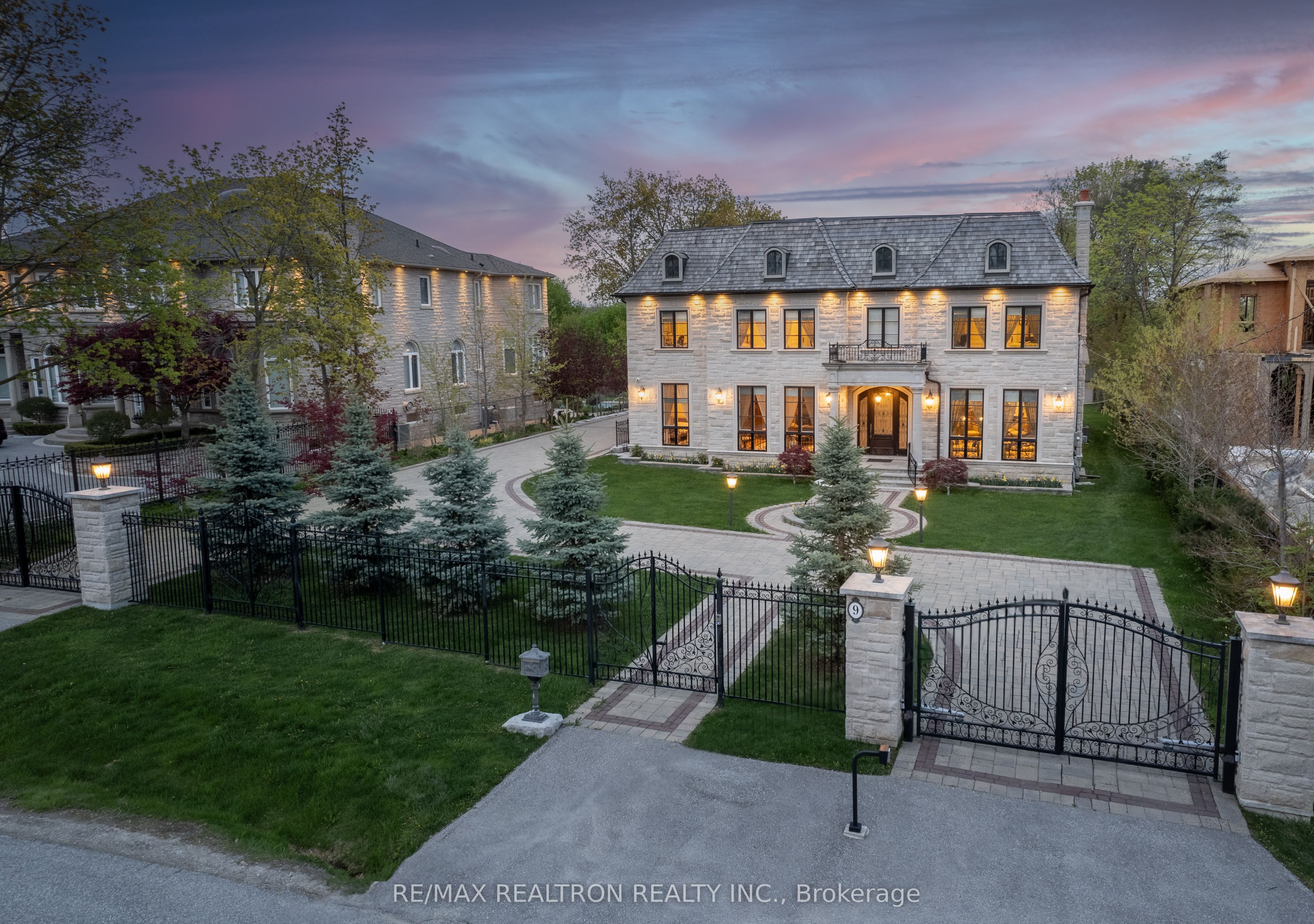 9 Thornbank Rd Property Photo 1