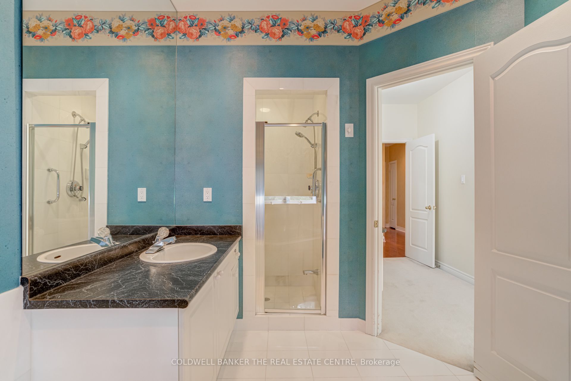 206 Shaftsbury Avenue Property Photo 27