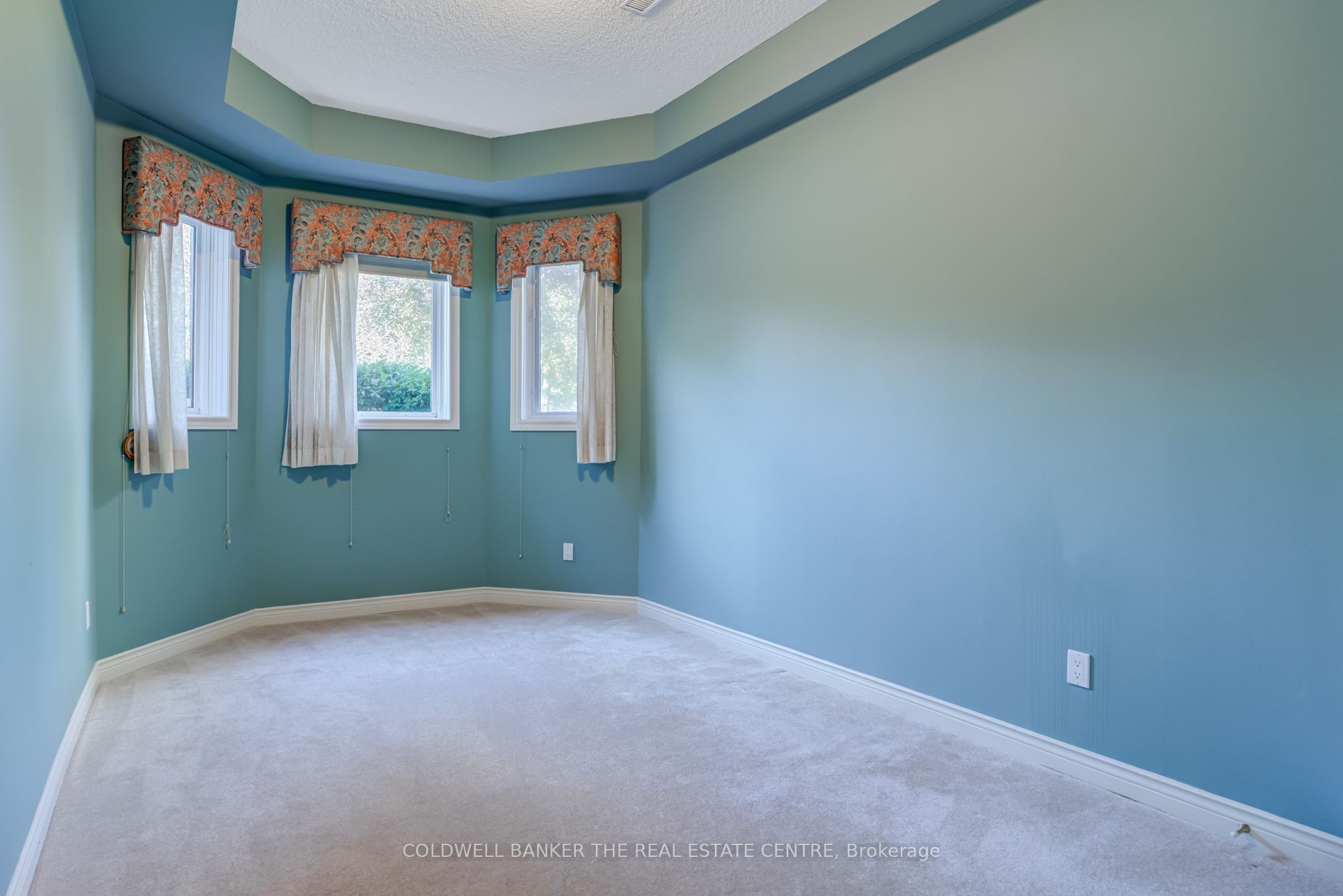 206 Shaftsbury Avenue Property Photo 38