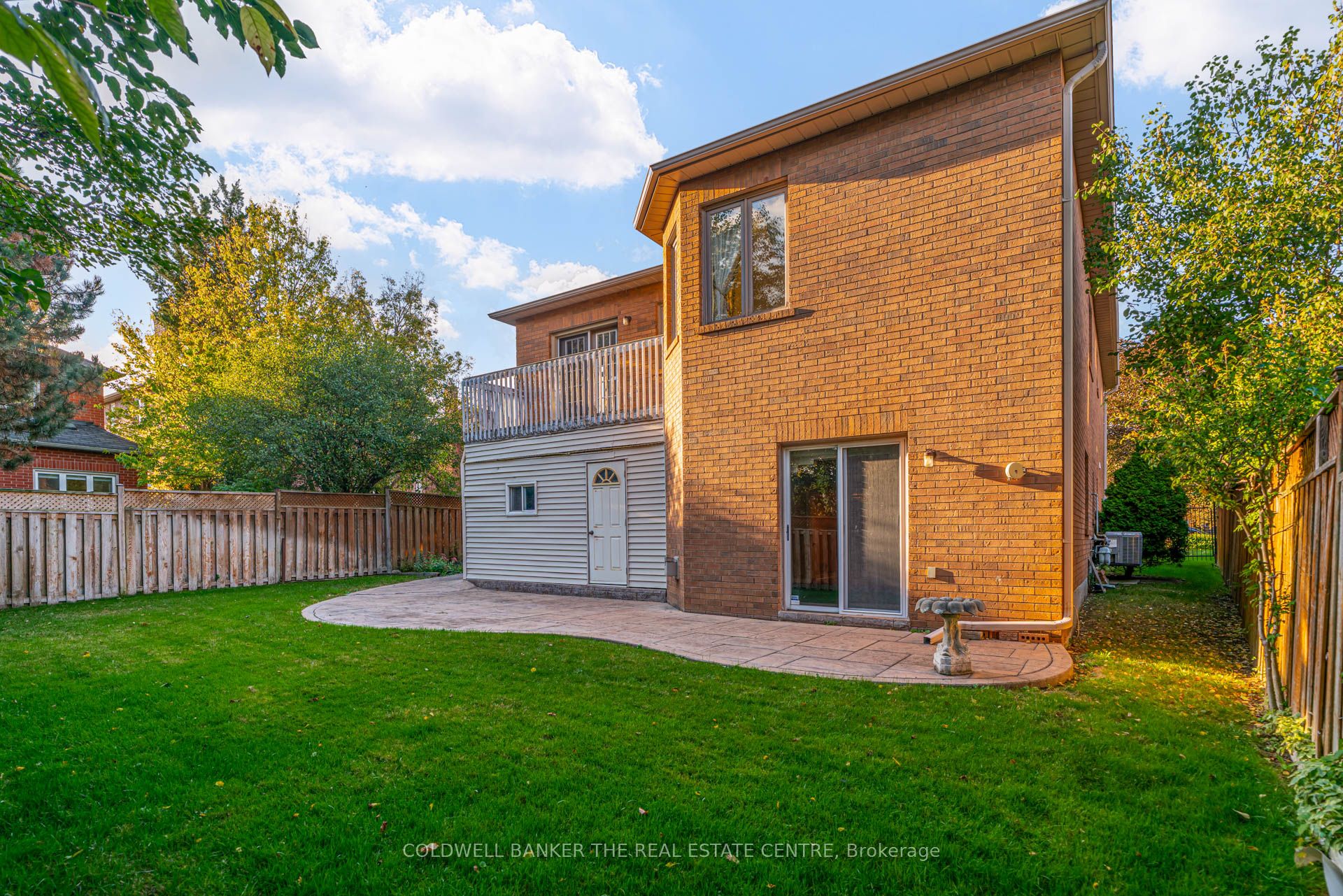 206 Shaftsbury Avenue Property Photo 47