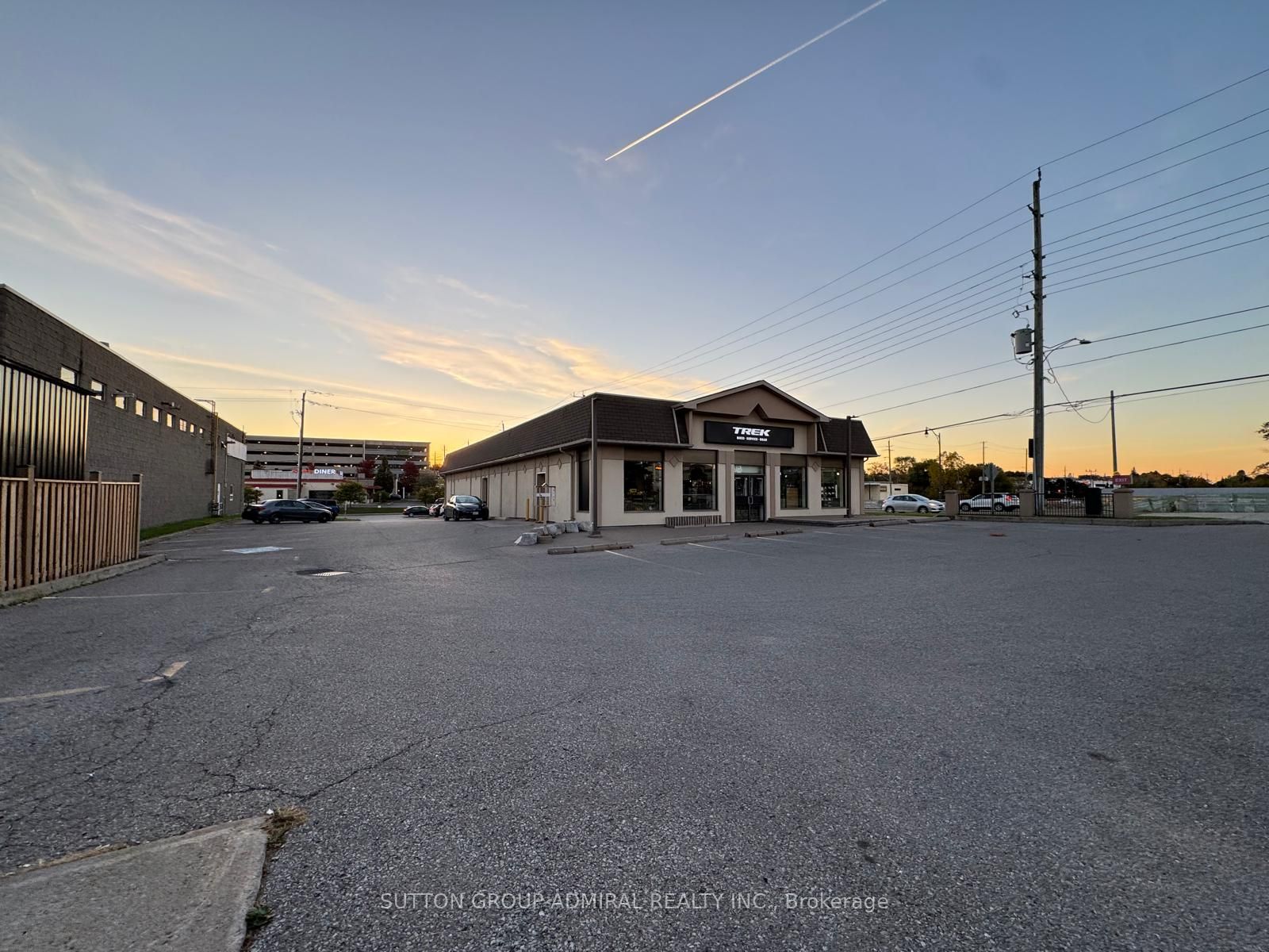 1 Industrial Parkway S Property Photo 8