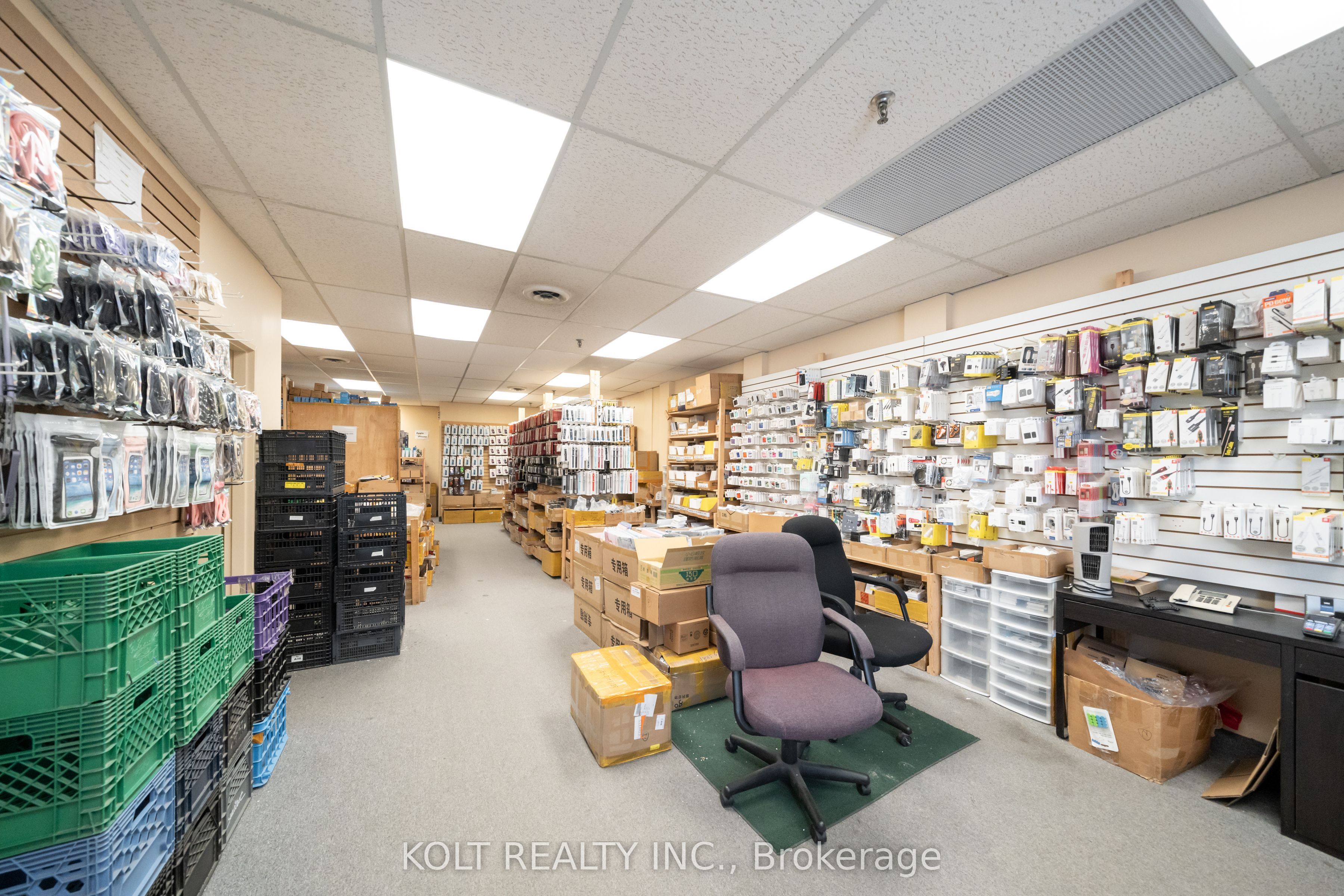 300 Esna Park Drive 25 Property Photo 3