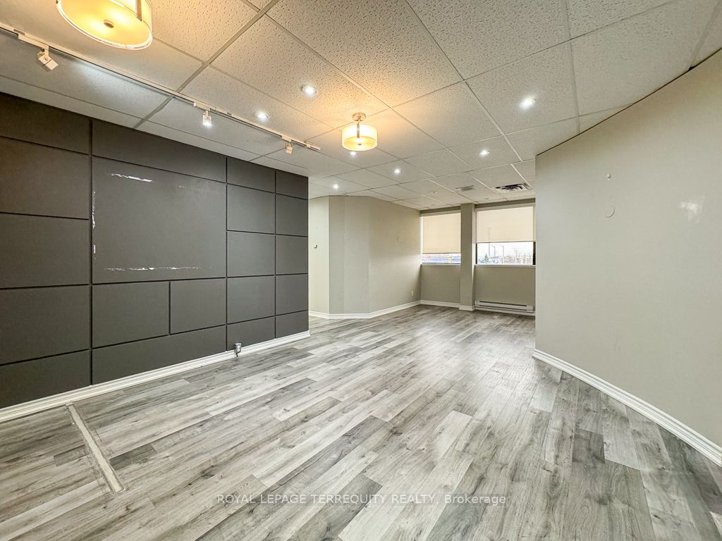 5402 Main Street 201 Property Photo 2