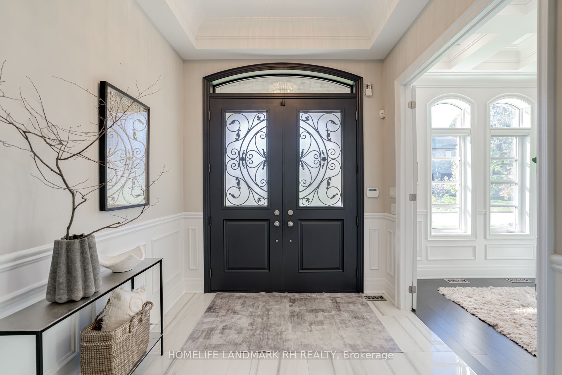 5 Finesse Court Property Photo 2