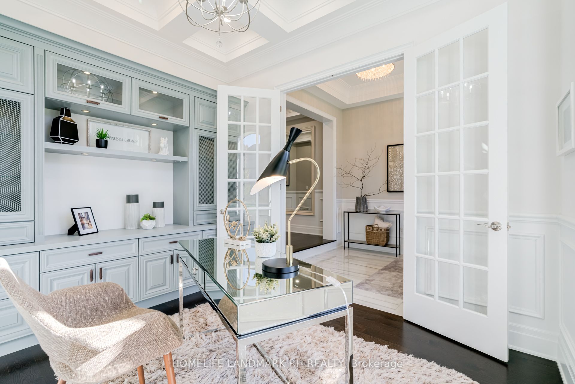 5 Finesse Court Property Photo 4