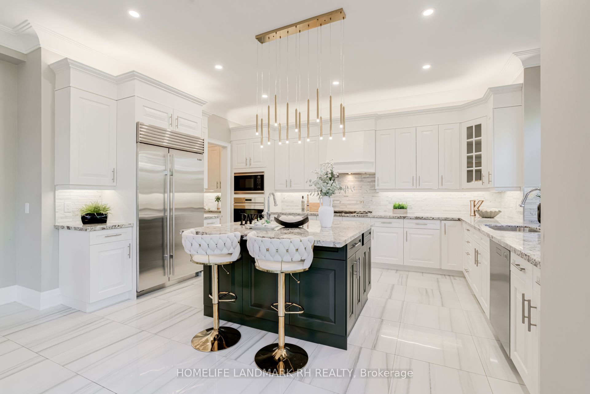 5 Finesse Court Property Photo 9