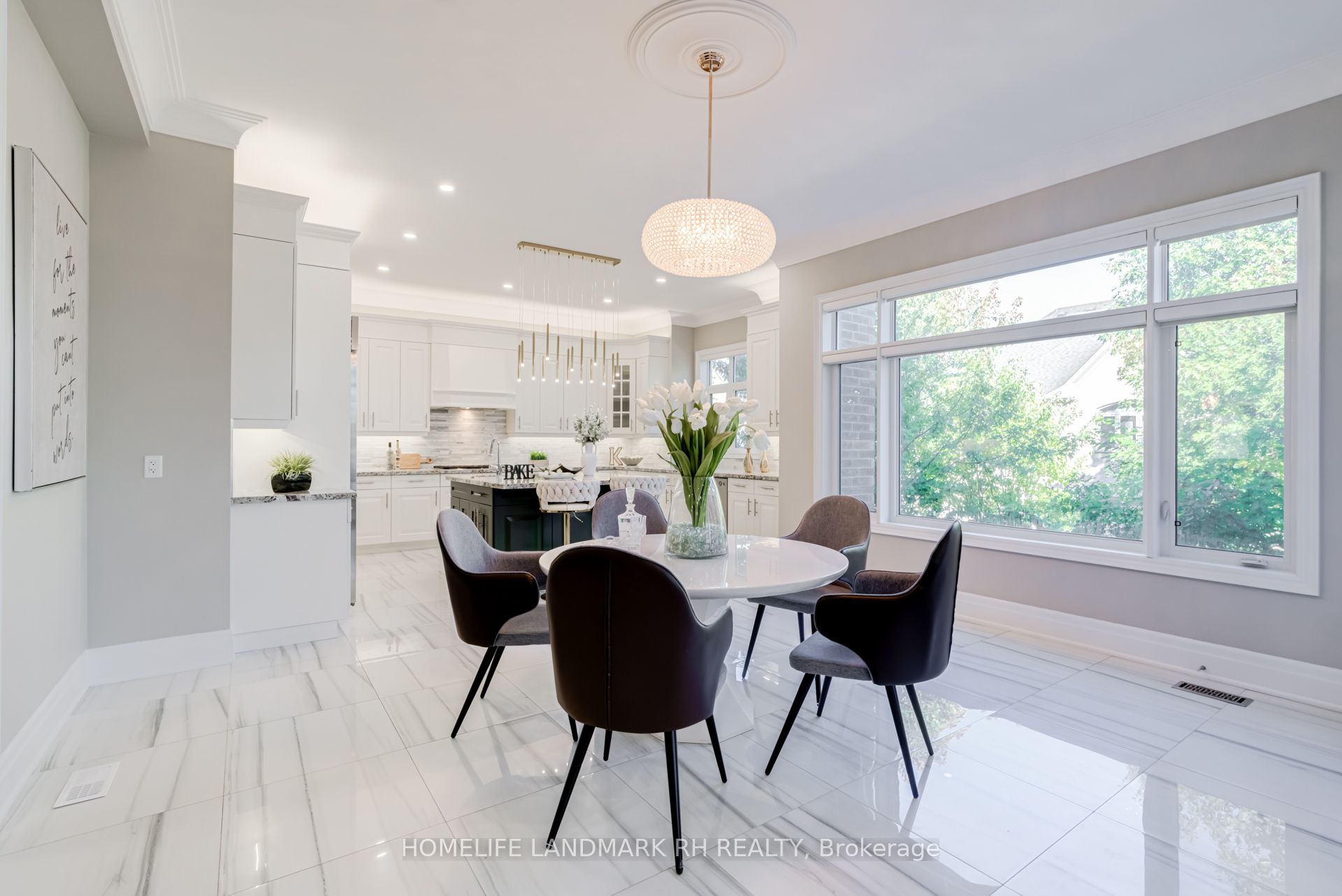 5 Finesse Court Property Photo 12