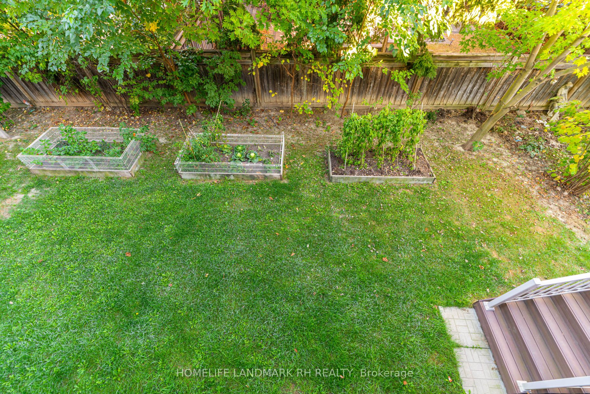 5 Finesse Court Property Photo 16