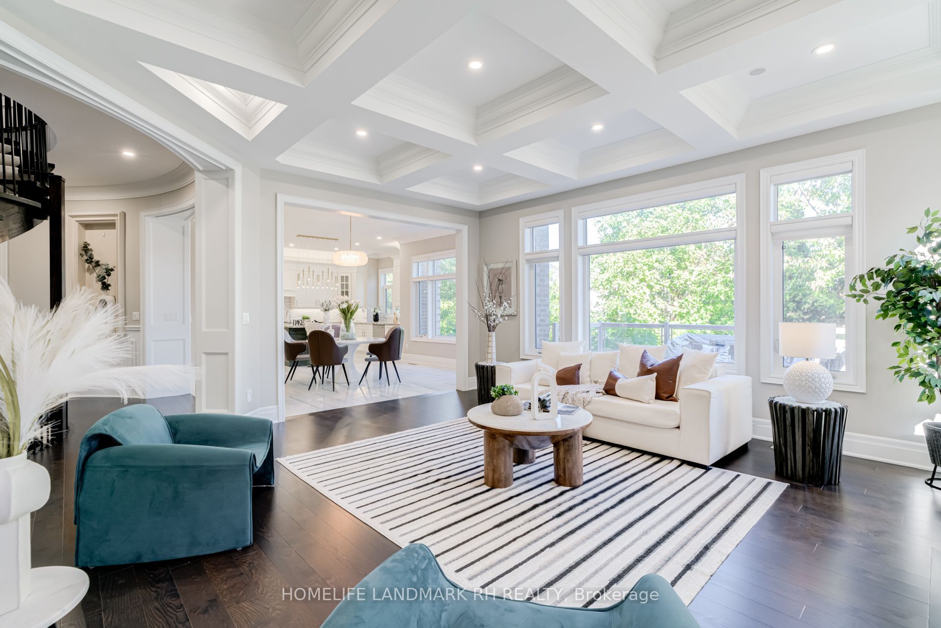 5 Finesse Court Property Photo 17