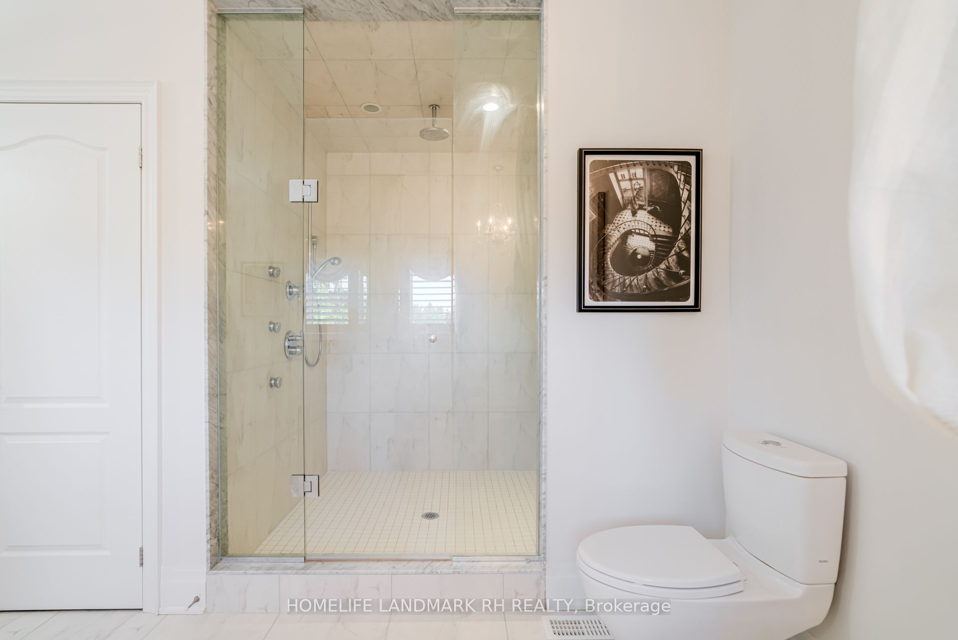 5 Finesse Court Property Photo 26