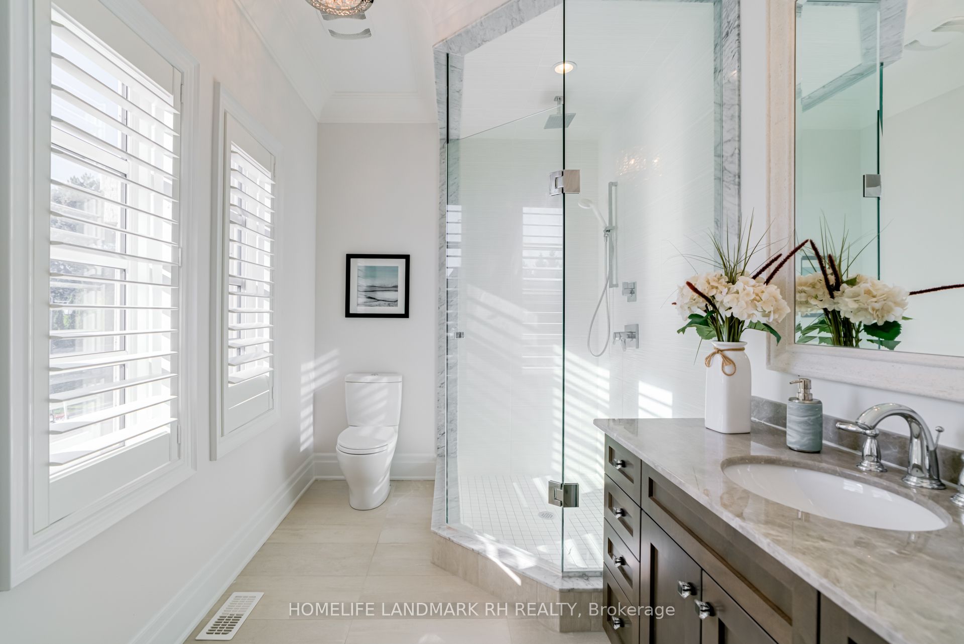 5 Finesse Court Property Photo 33