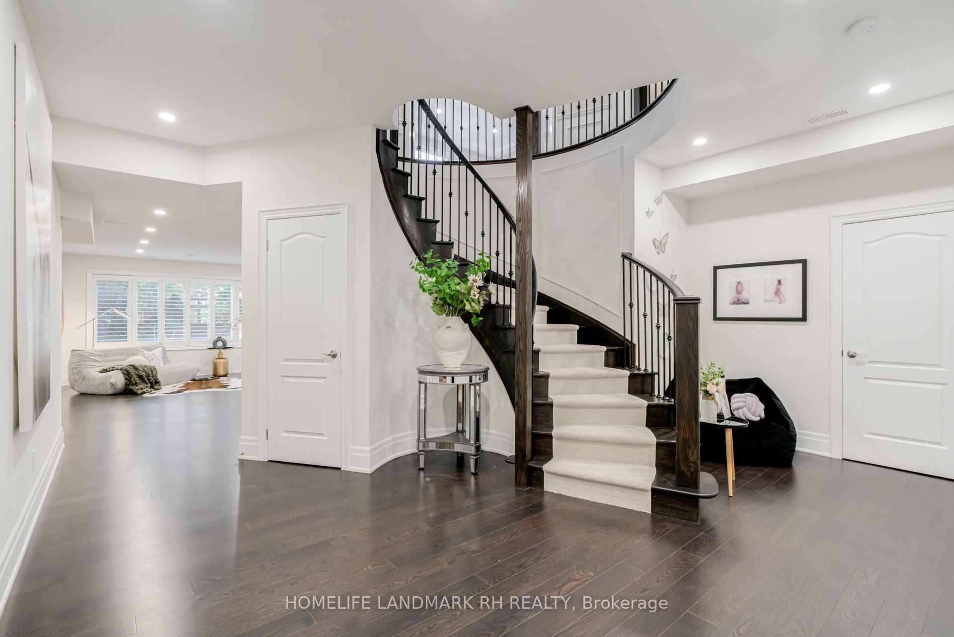 5 Finesse Court Property Photo 37