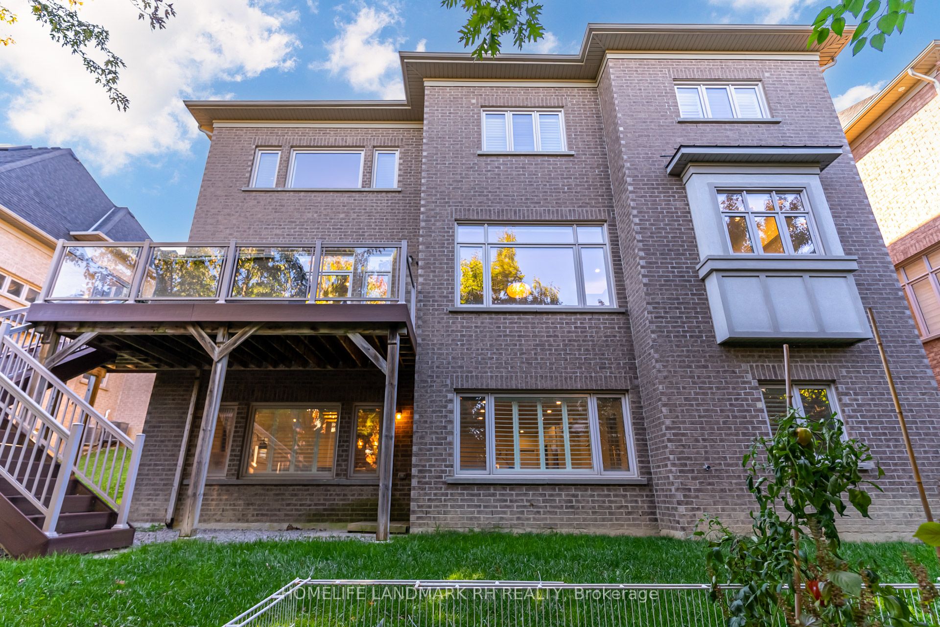 5 Finesse Court Property Photo 47