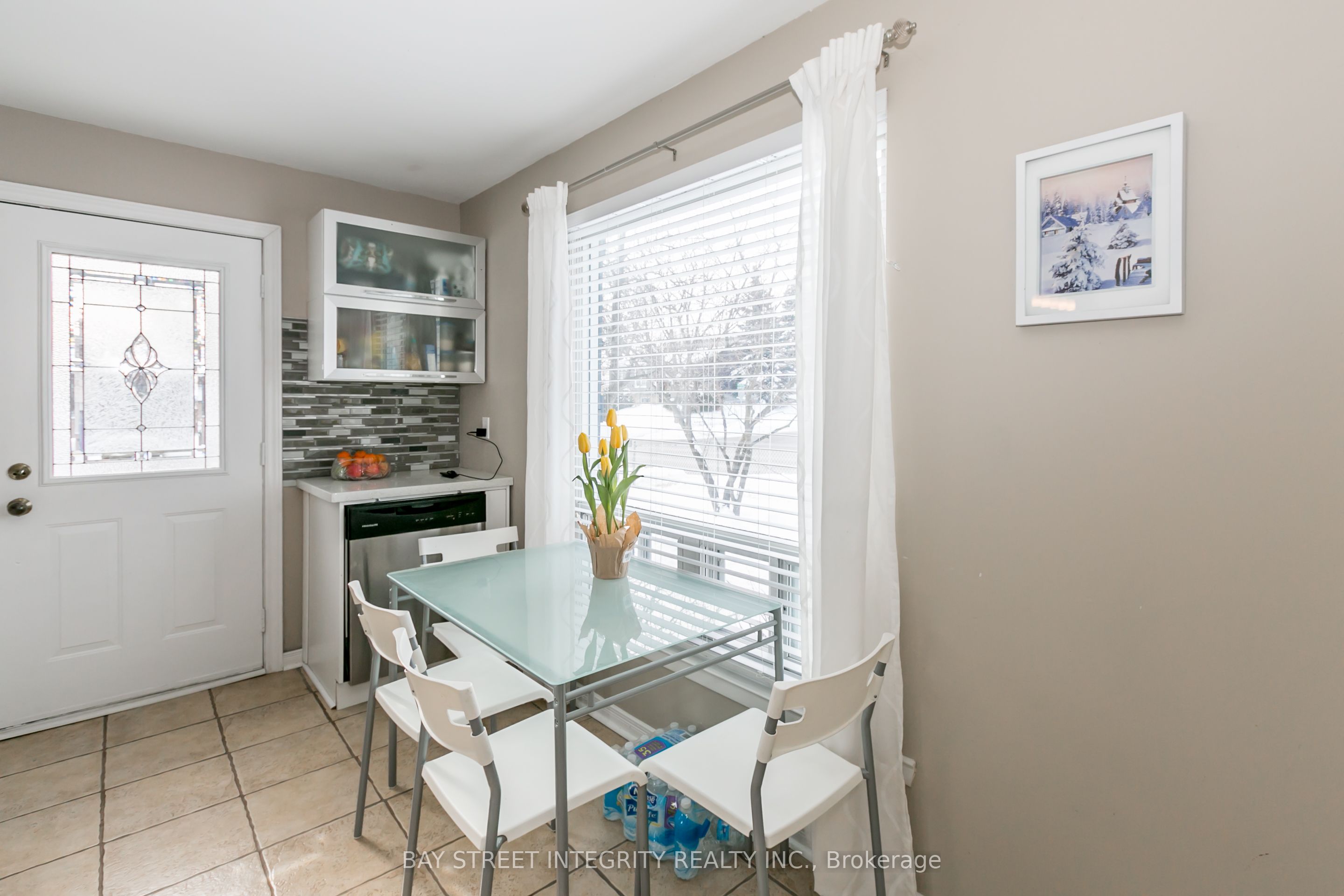 3 Maplegrove Avenue Property Photo 7