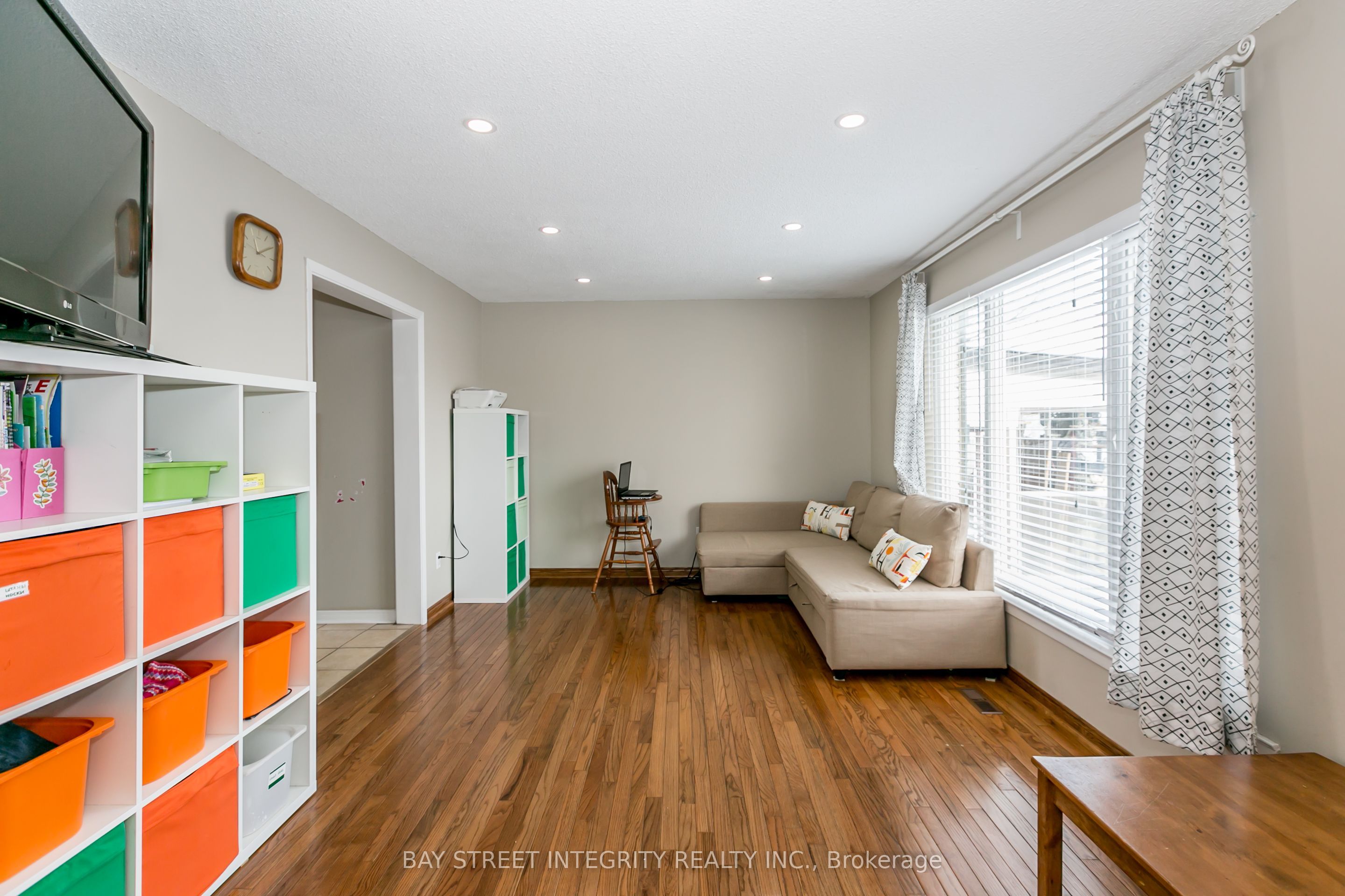 3 Maplegrove Avenue Property Photo 8