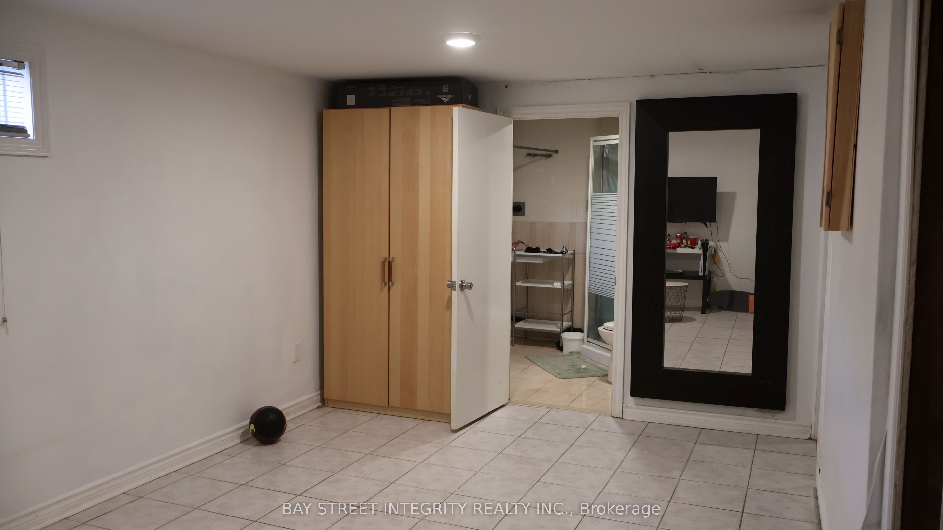 3 Maplegrove Avenue Property Photo 17