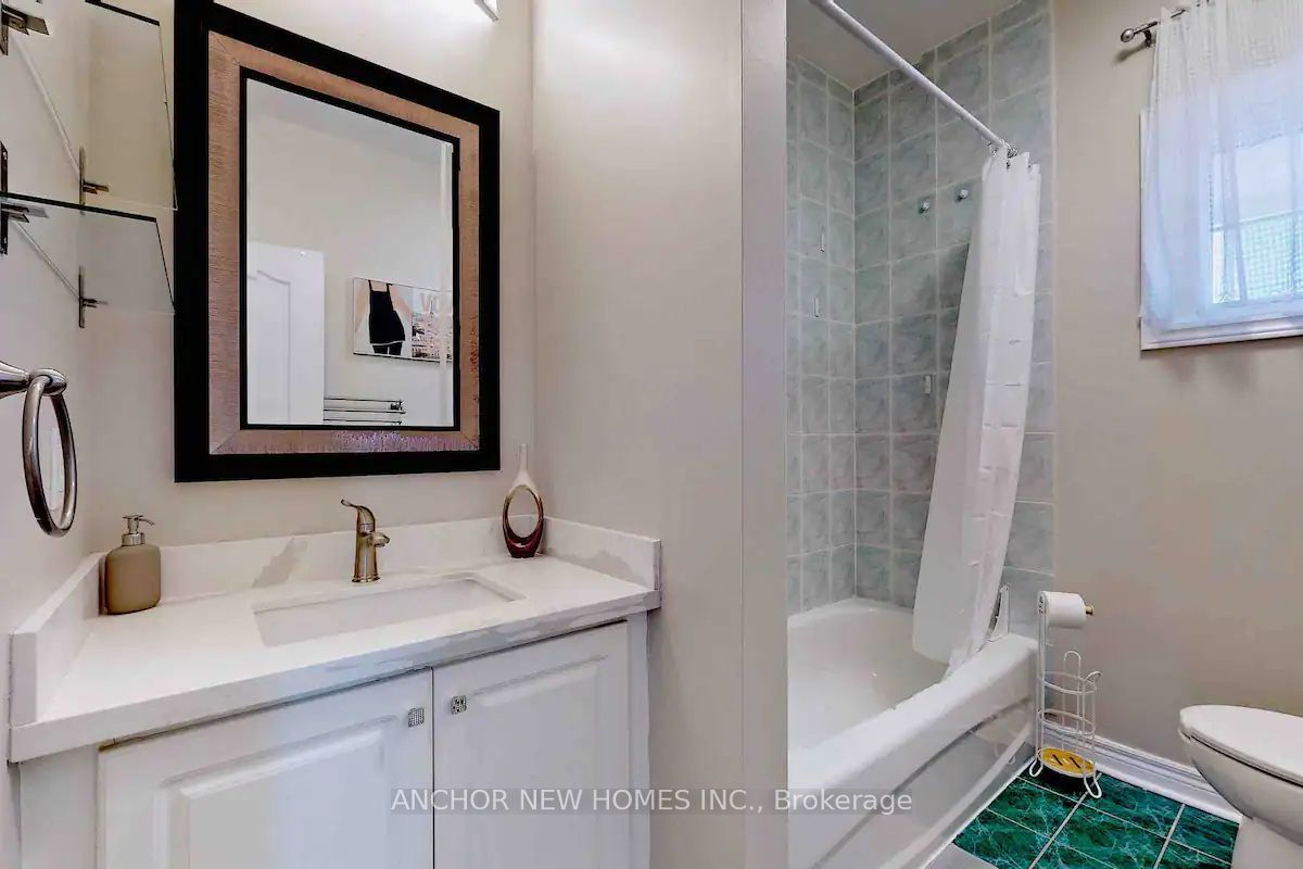 80 Moores Beach Road Property Photo 3