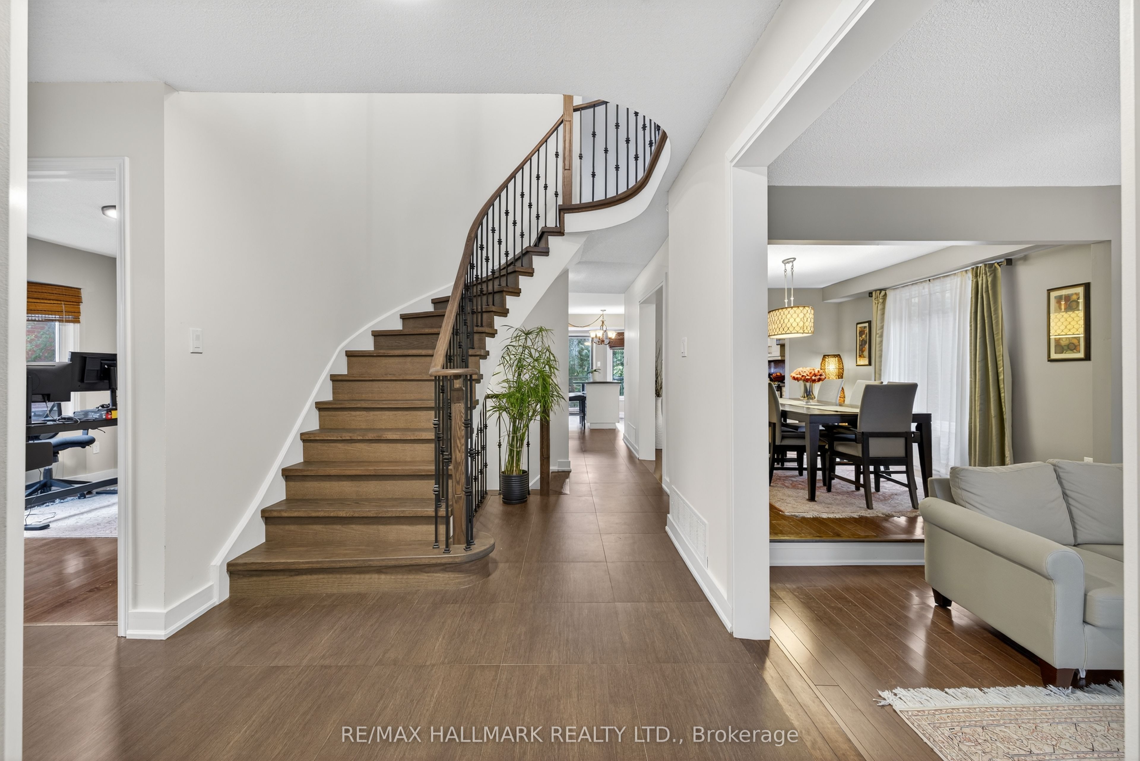 26 Stacey Crescent Property Photo 1