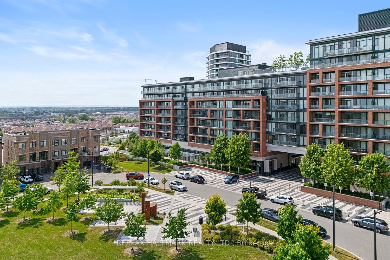 99 Eagle Rock Way 729 Property Photo 1