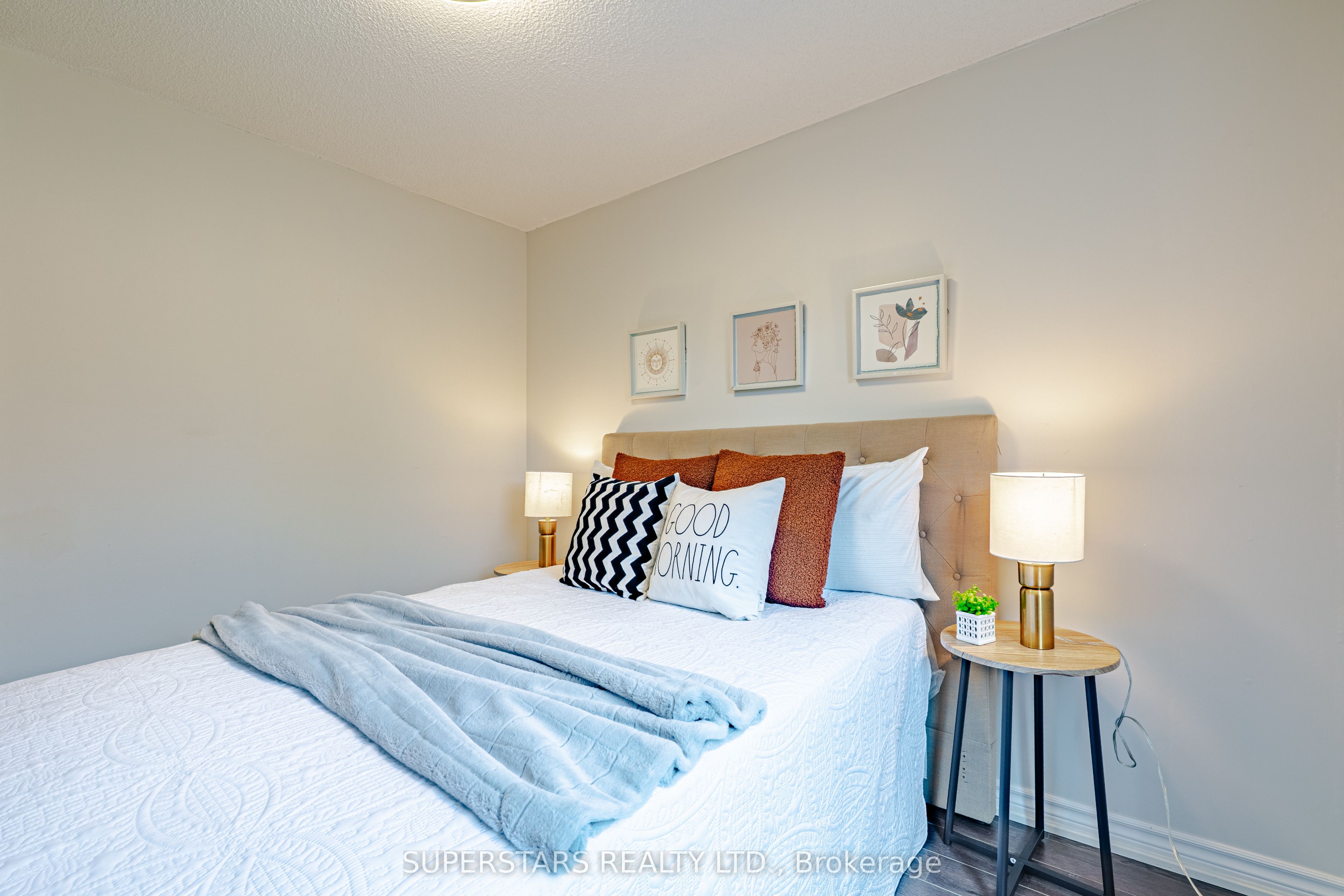 7 Steepleview Crescent Property Photo 13