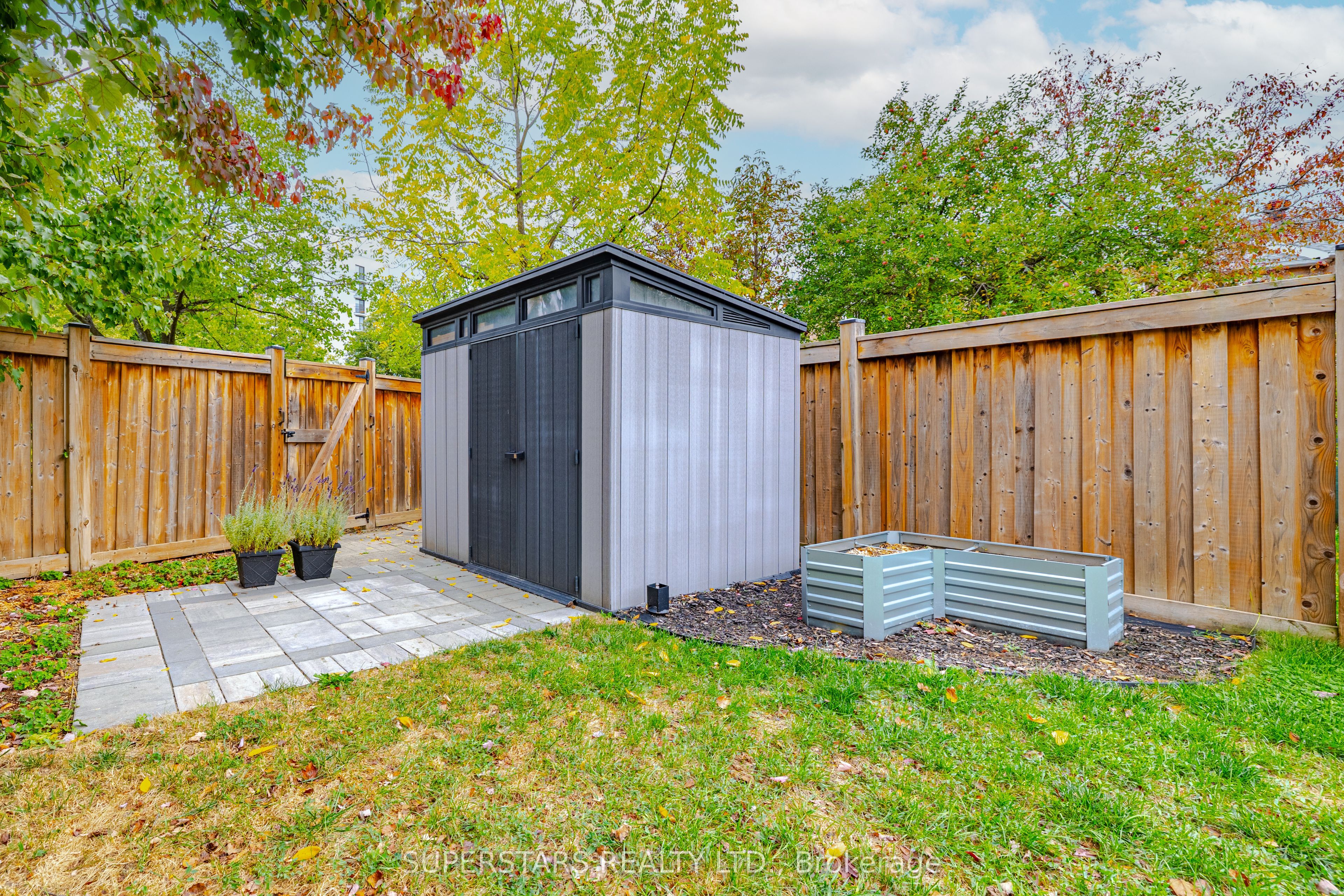 7 Steepleview Crescent Property Photo 23