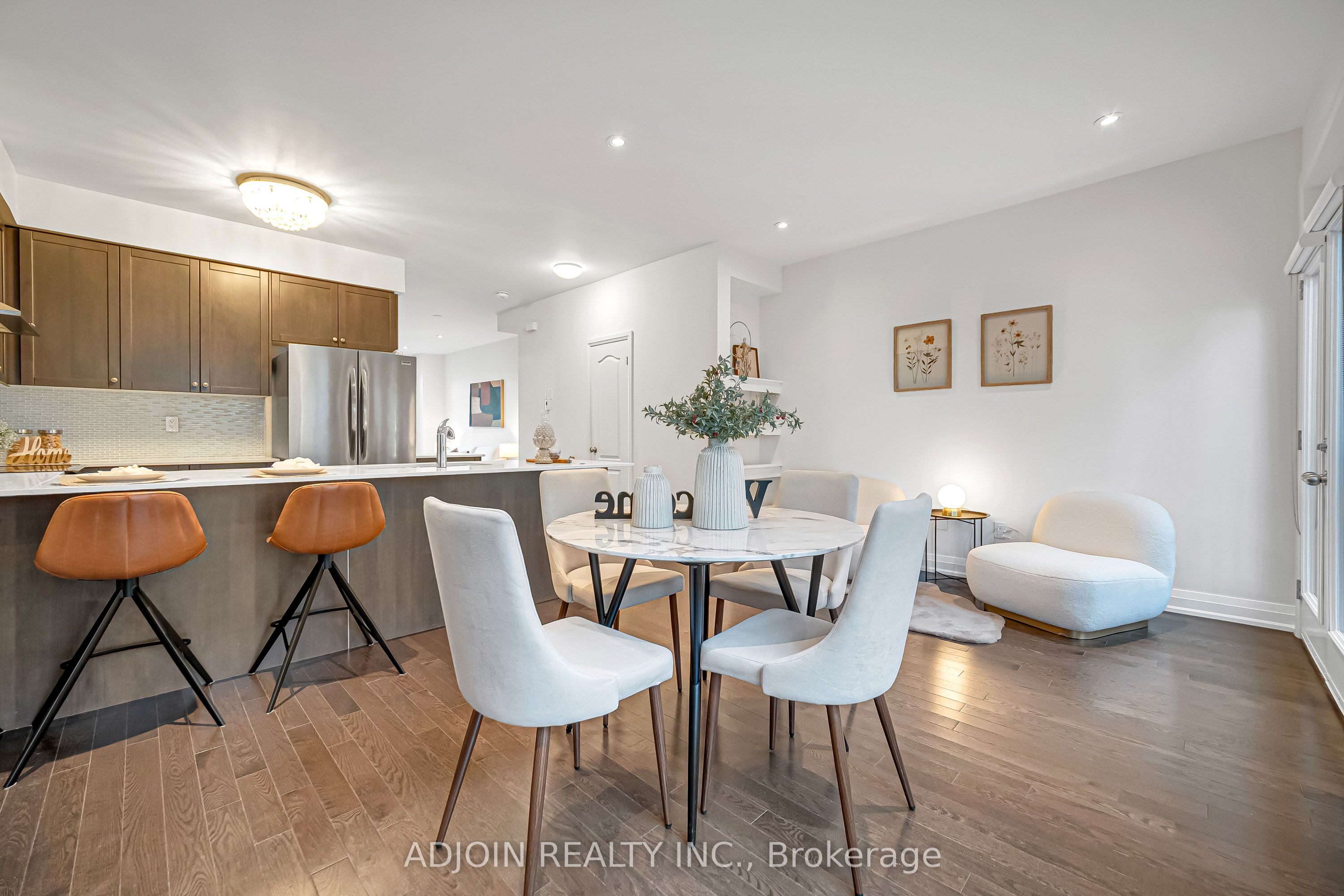 50 William Saville Street Property Photo 11