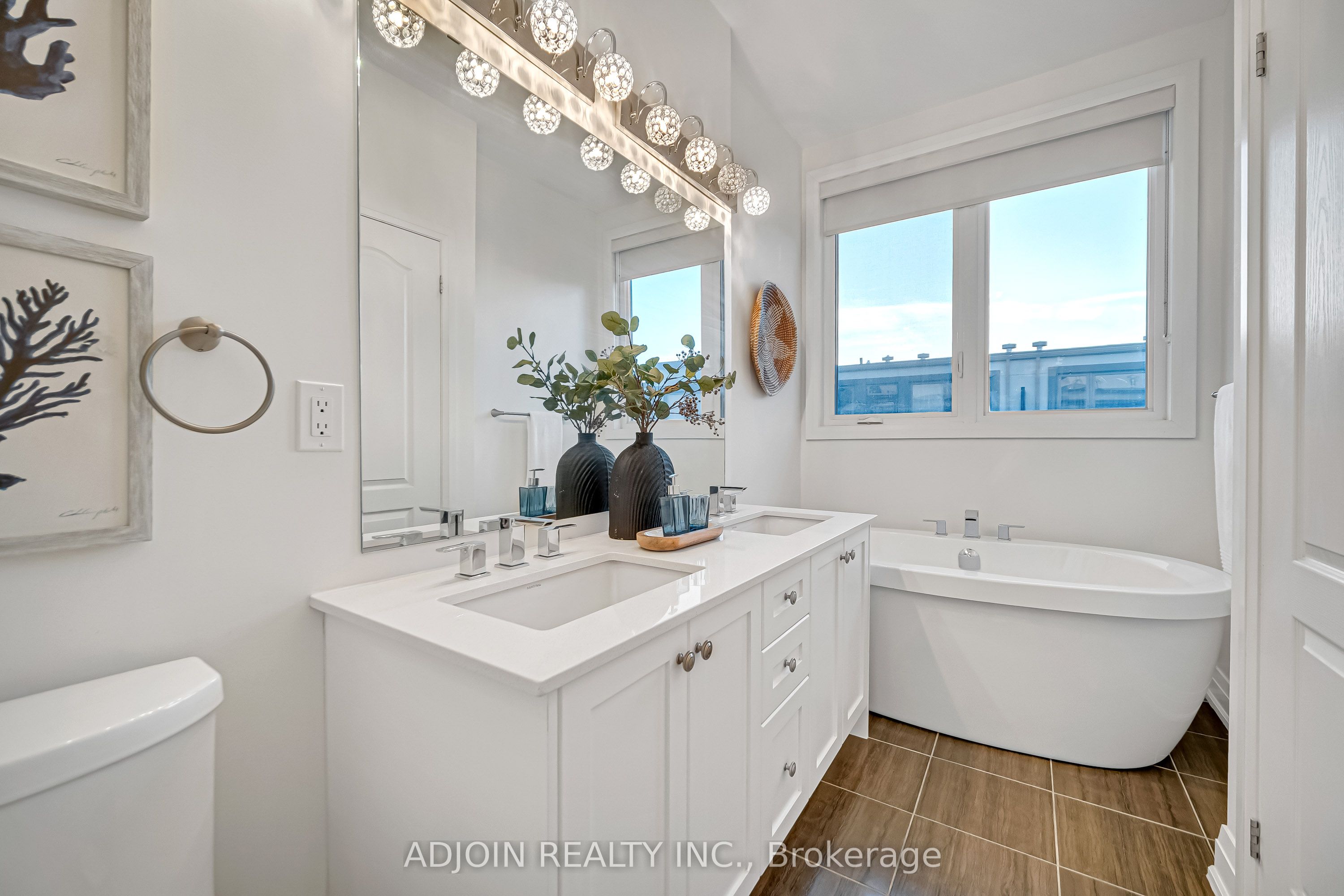 50 William Saville Street Property Photo 25