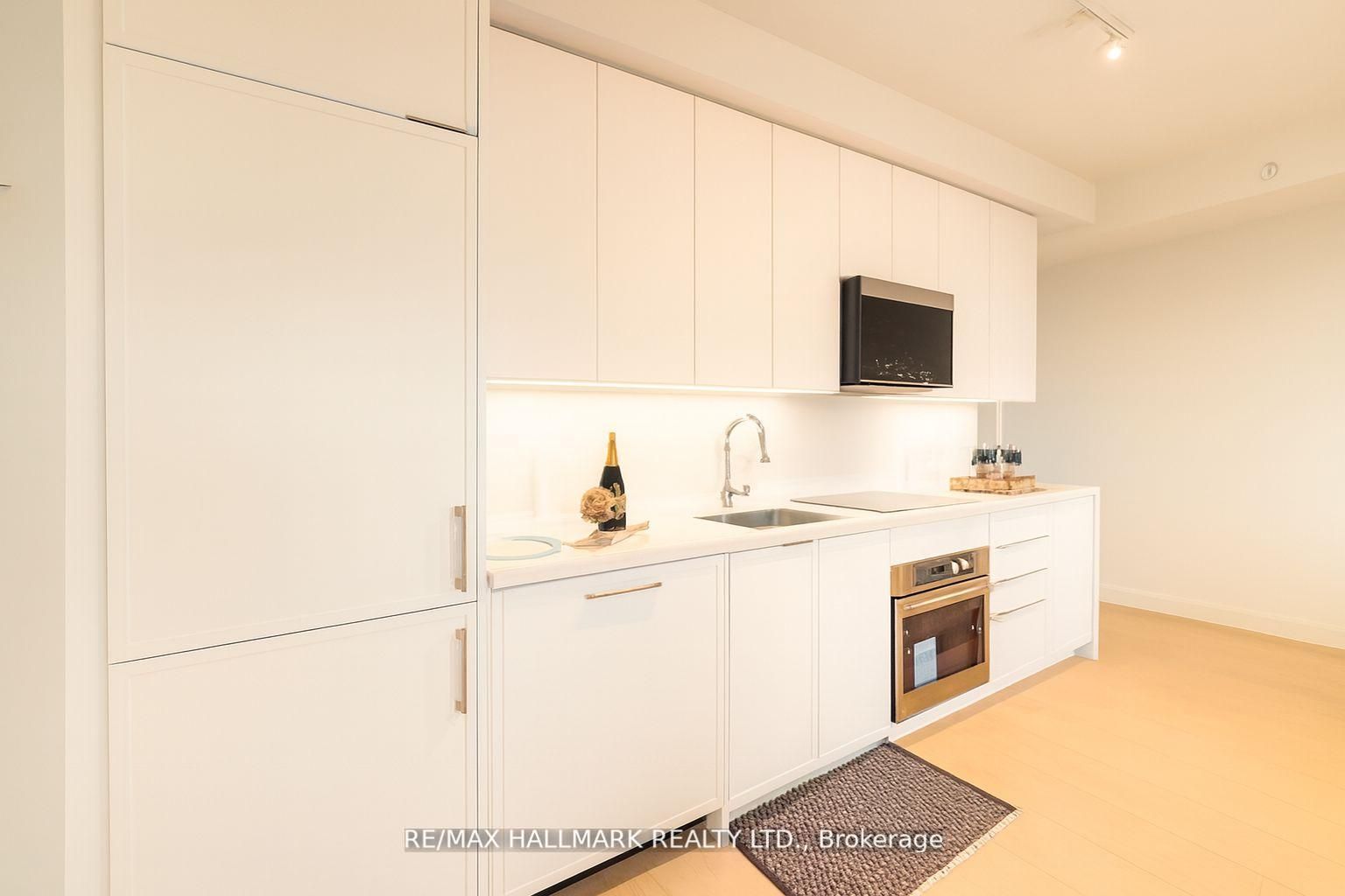 2920 highway 7 Road 1302 Property Photo 1