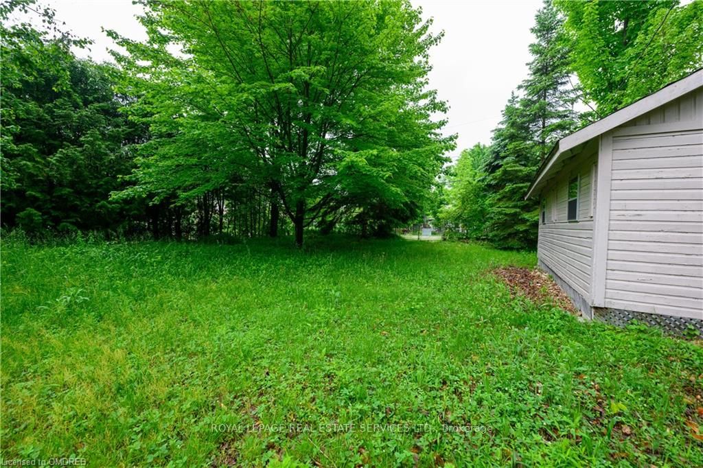 722 Hastings Avenue Property Photo 8